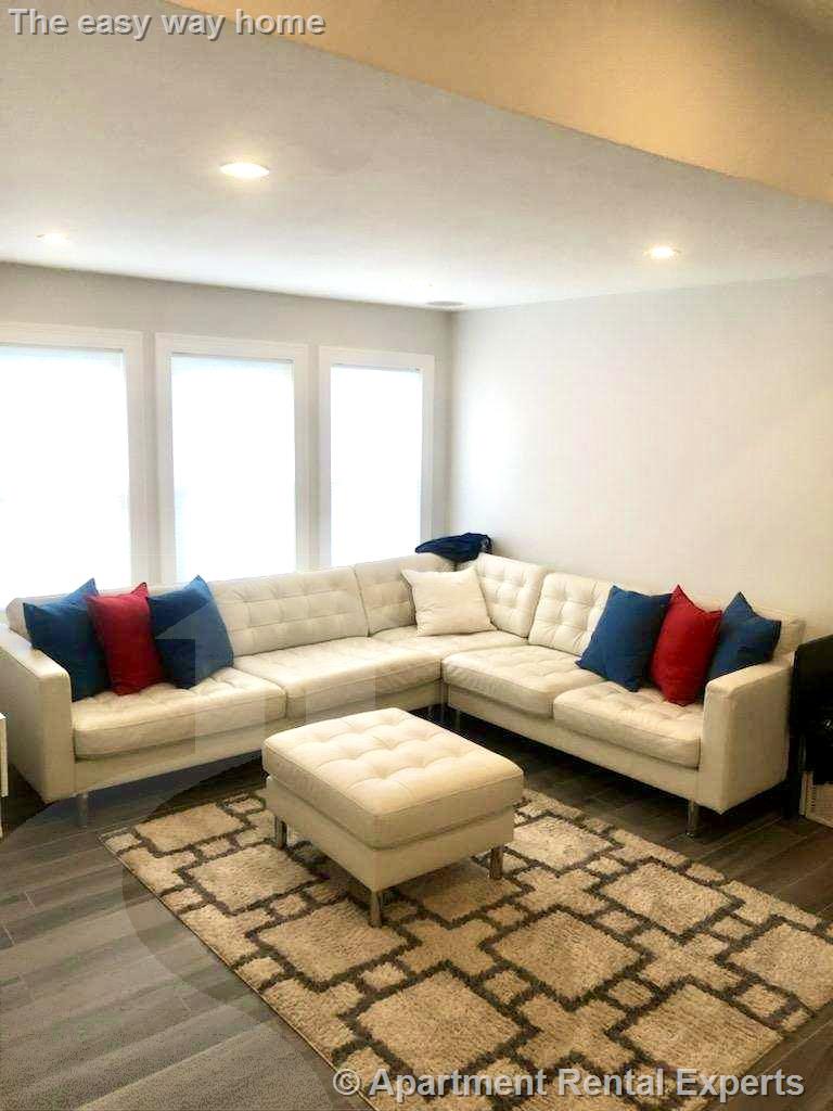 296 Arlington St, Cambridge Line