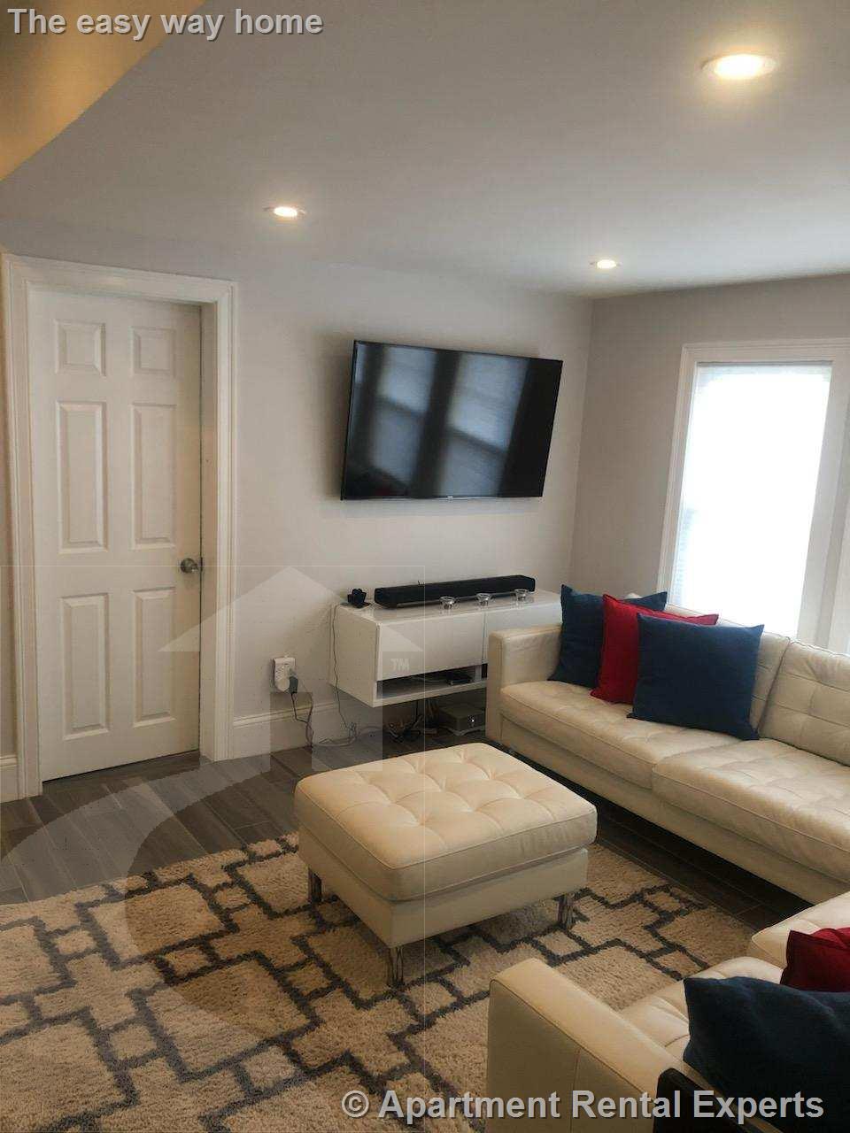 296 Arlington St, Cambridge Line