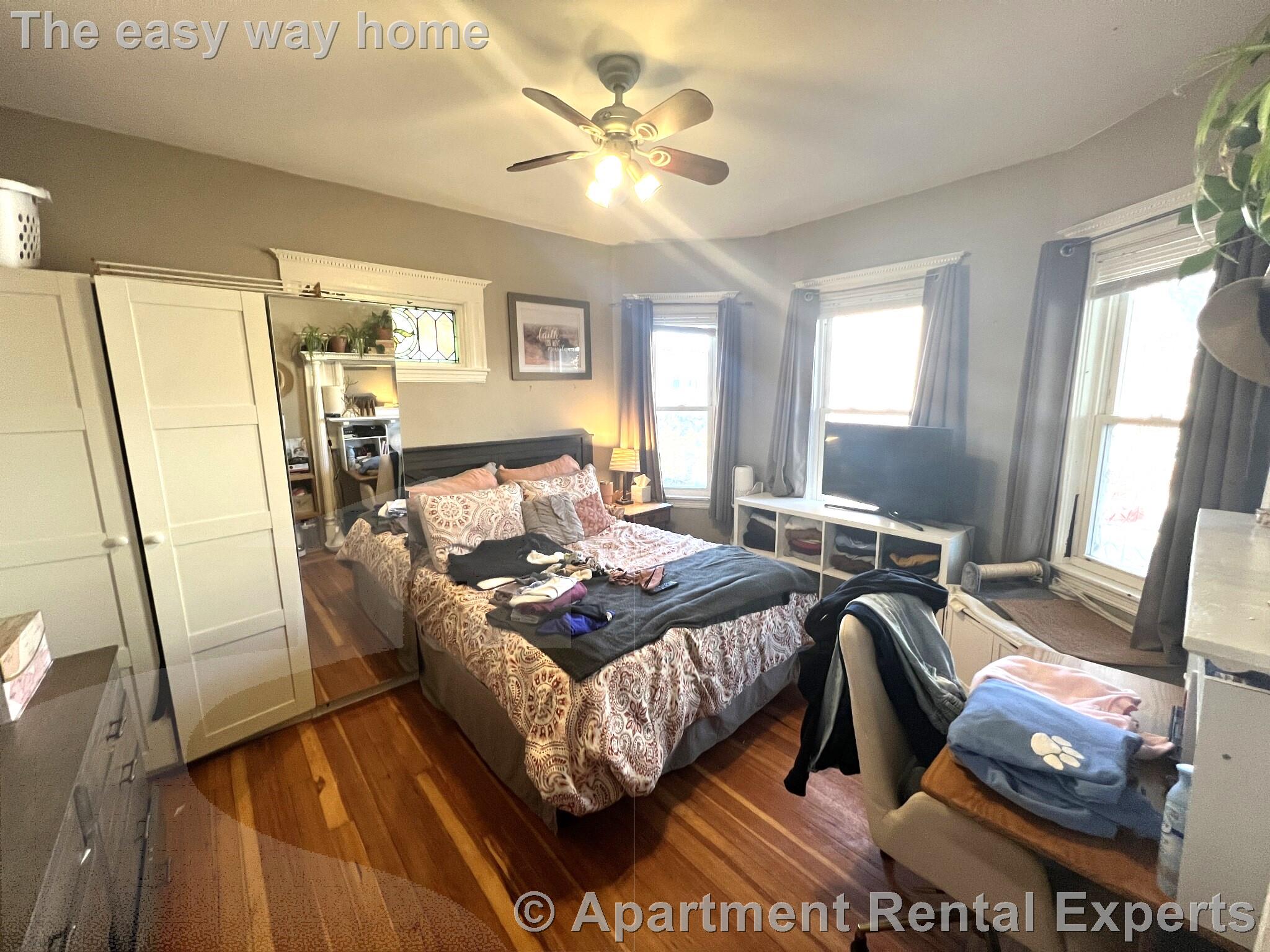 294 Highland Ave, Davis Square