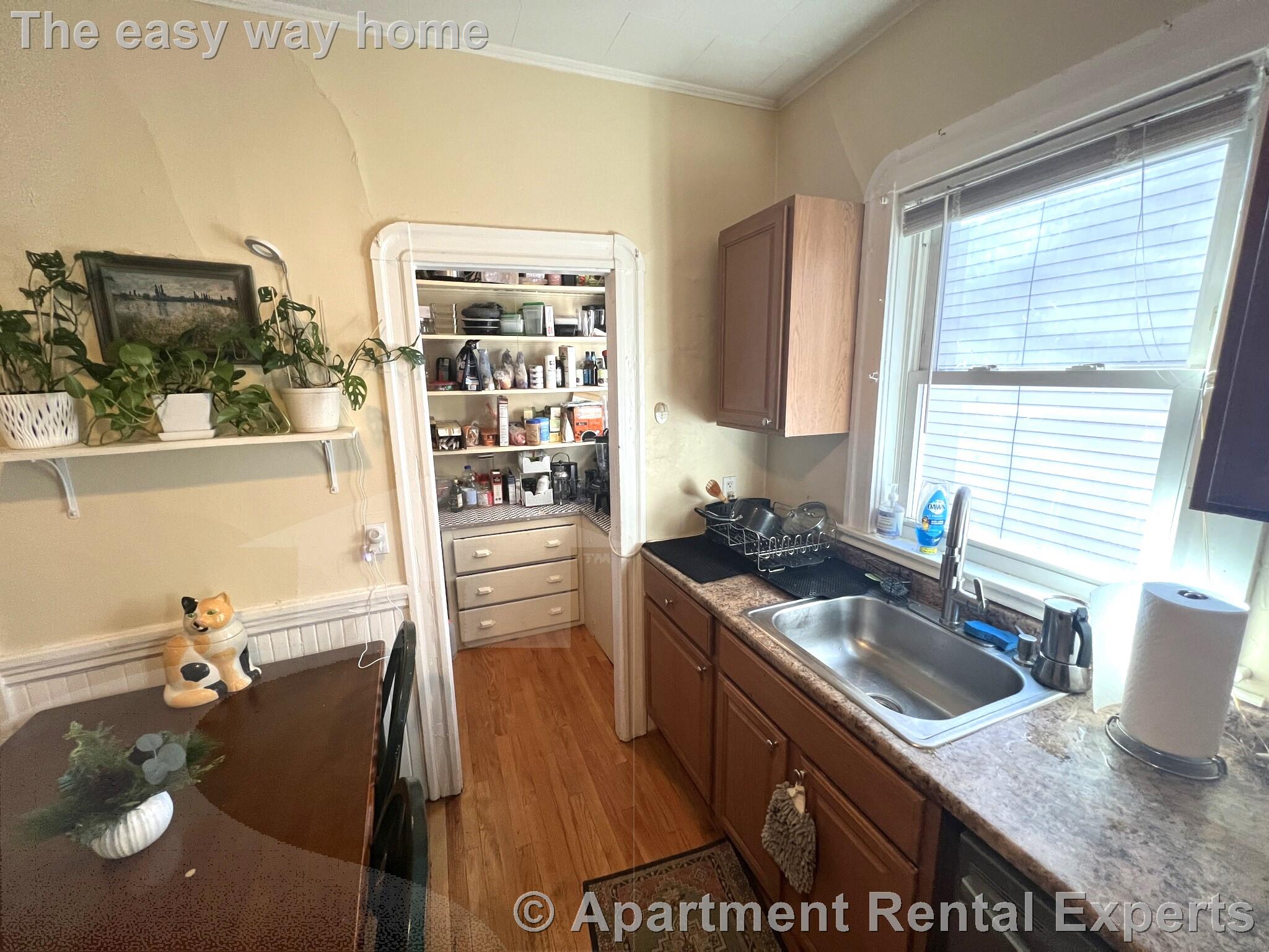 294 Highland Ave, Davis Square