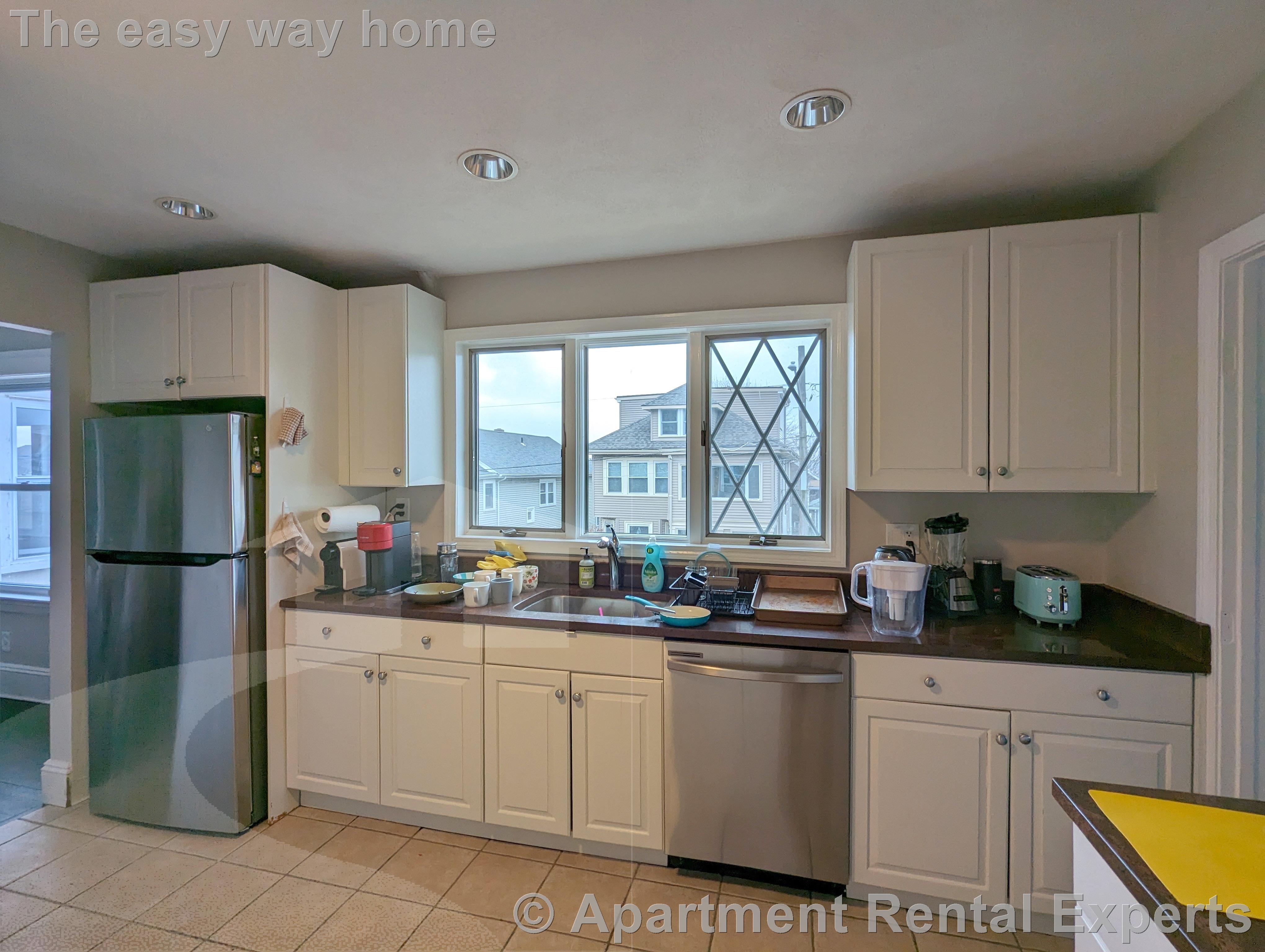 59 Sunset Rd, Tufts