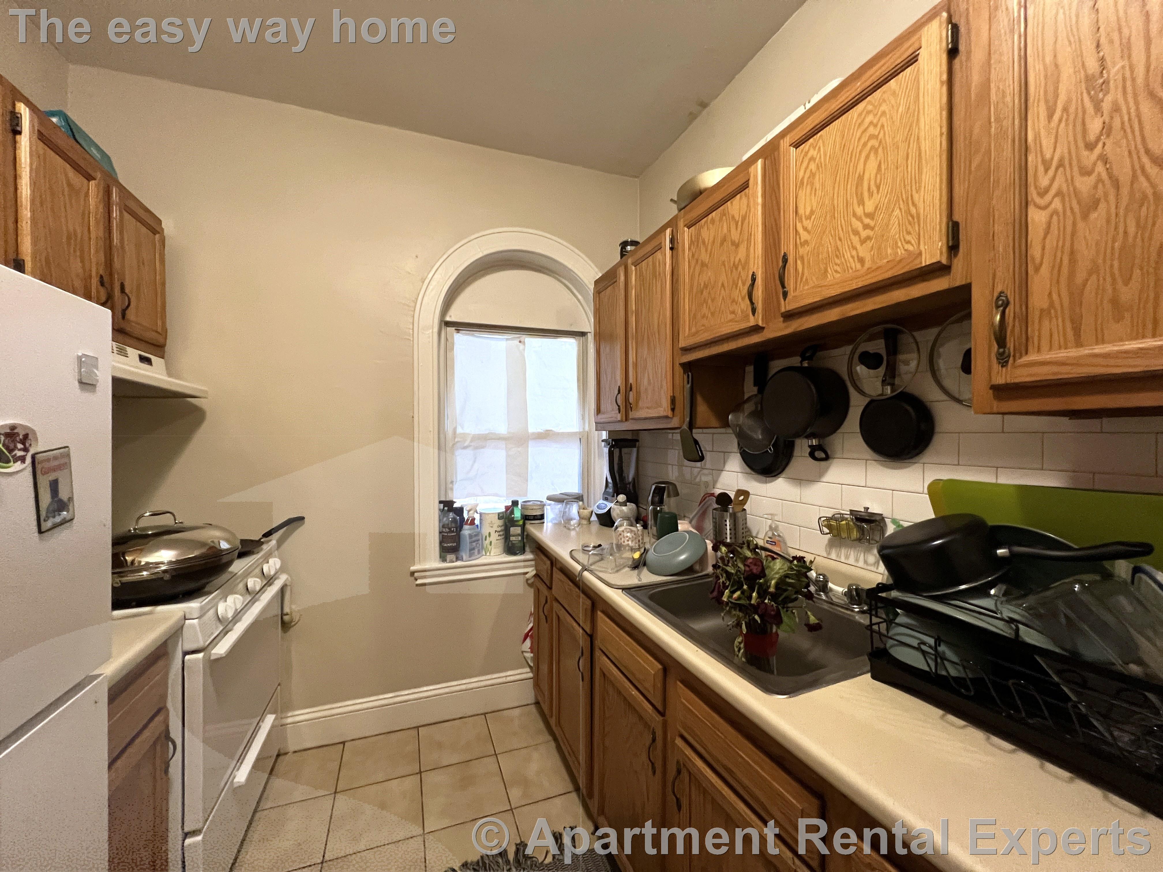 12 Wendell St, Harvard Square