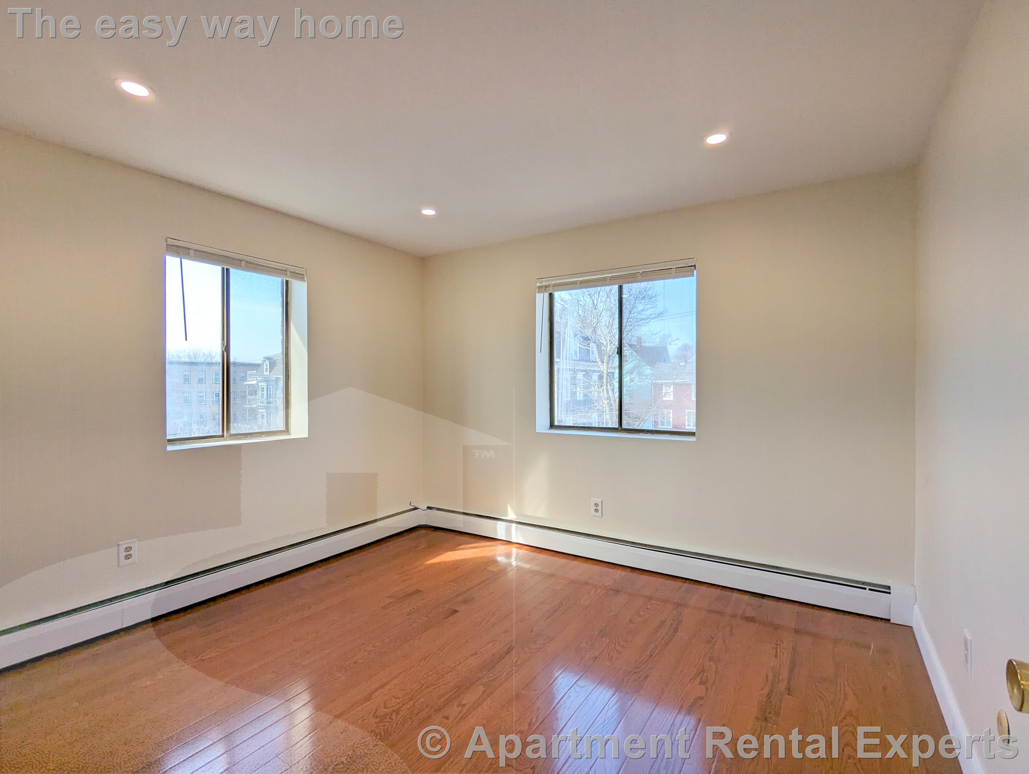 12 Cameron Ave, Davis Square