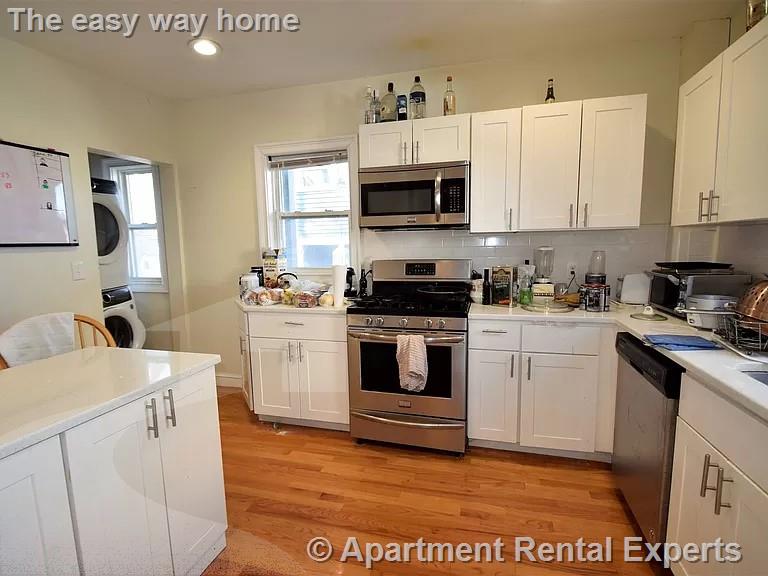 9-11 Winter Hill Rd, Magoun Square