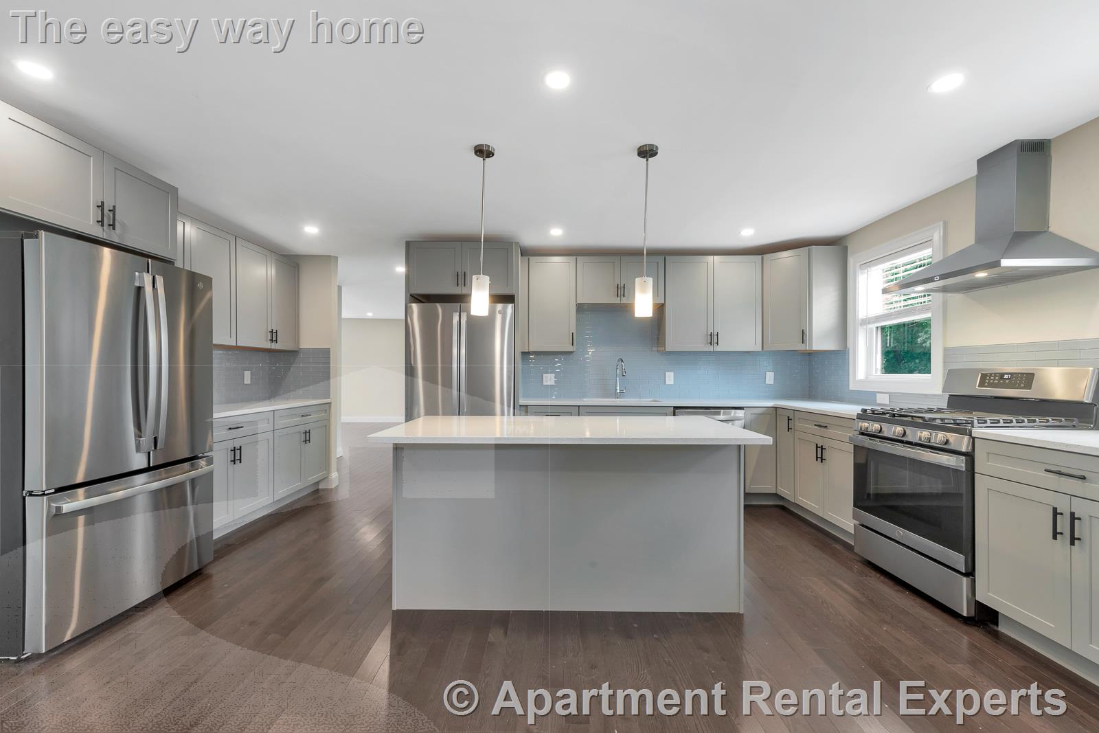 73-75 Lexington St, Waltham