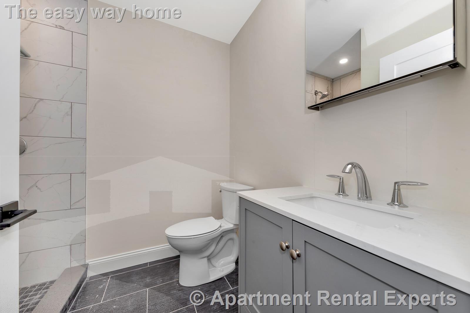 73-75 Lexington St, Waltham