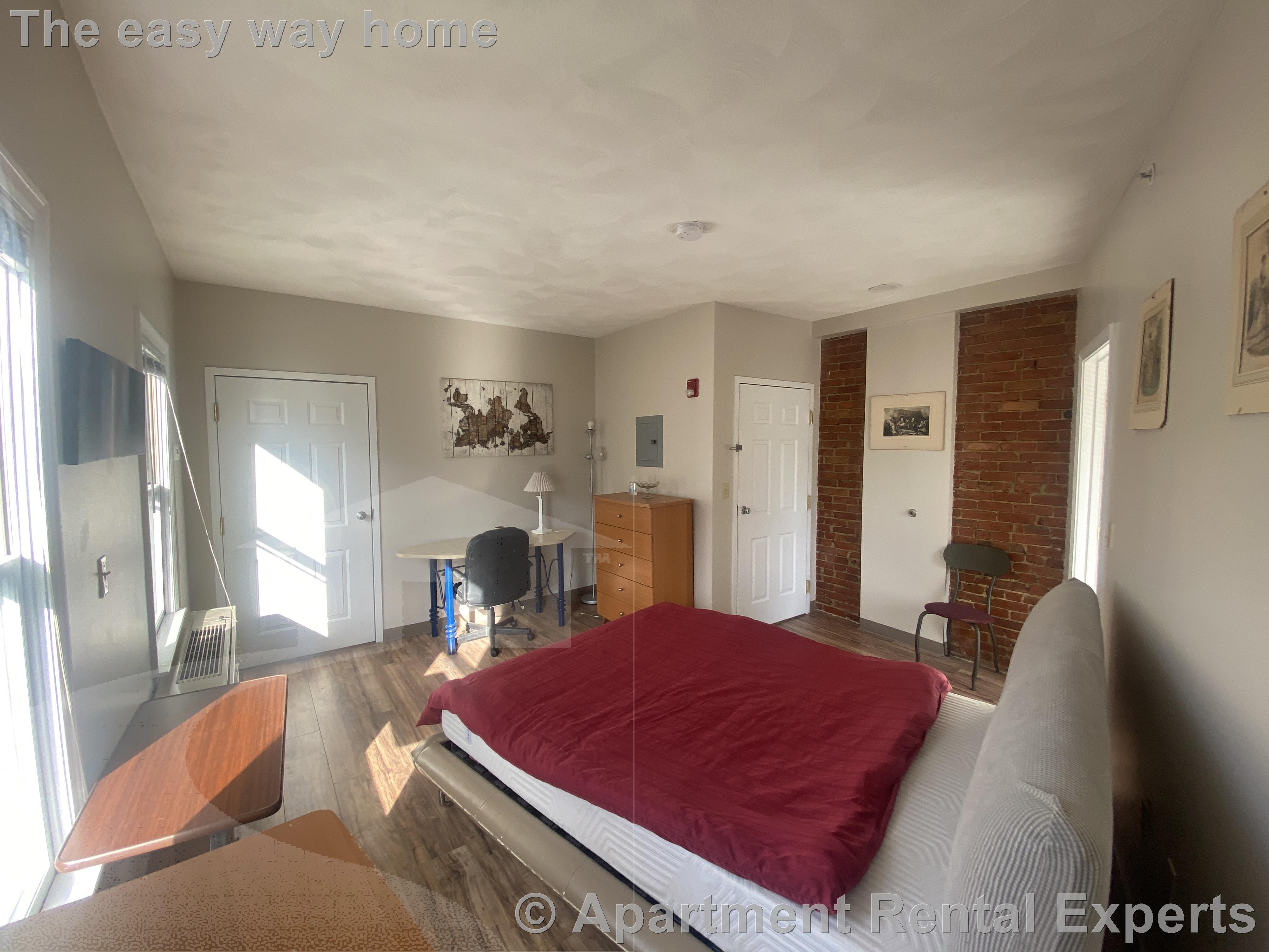 364 Harvard St, Harvard Square