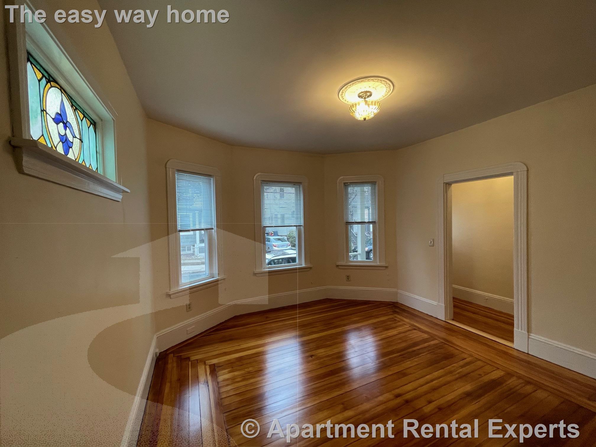 32 Prichard Ave, Davis Square