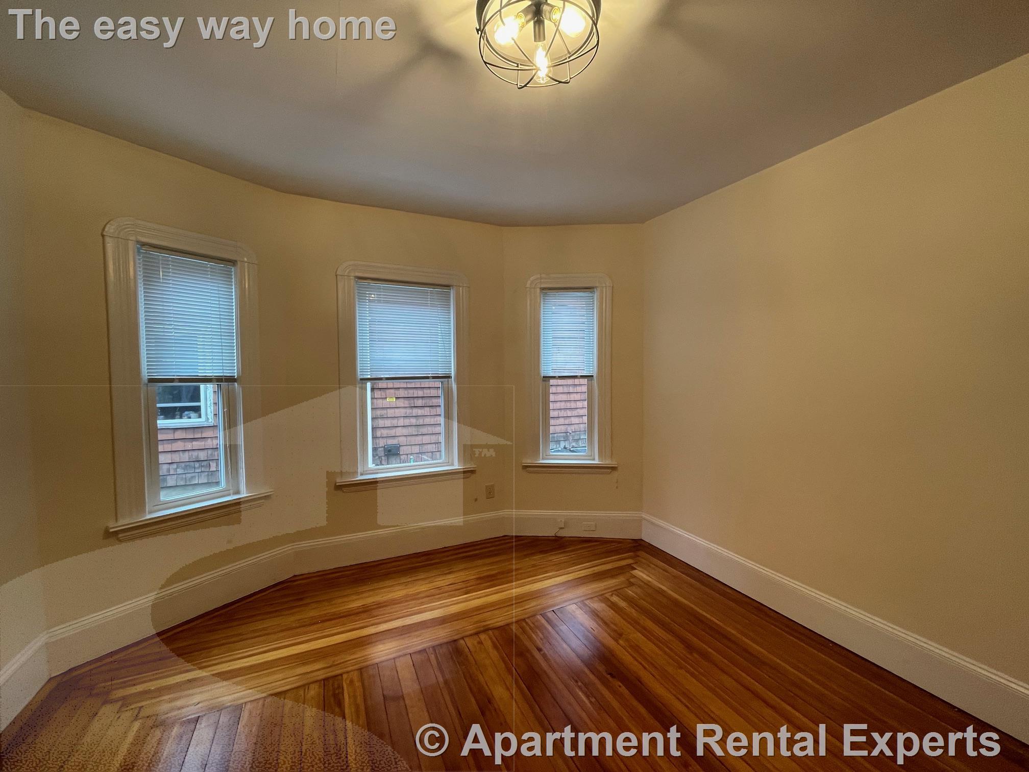 32 Prichard Ave, Davis Square