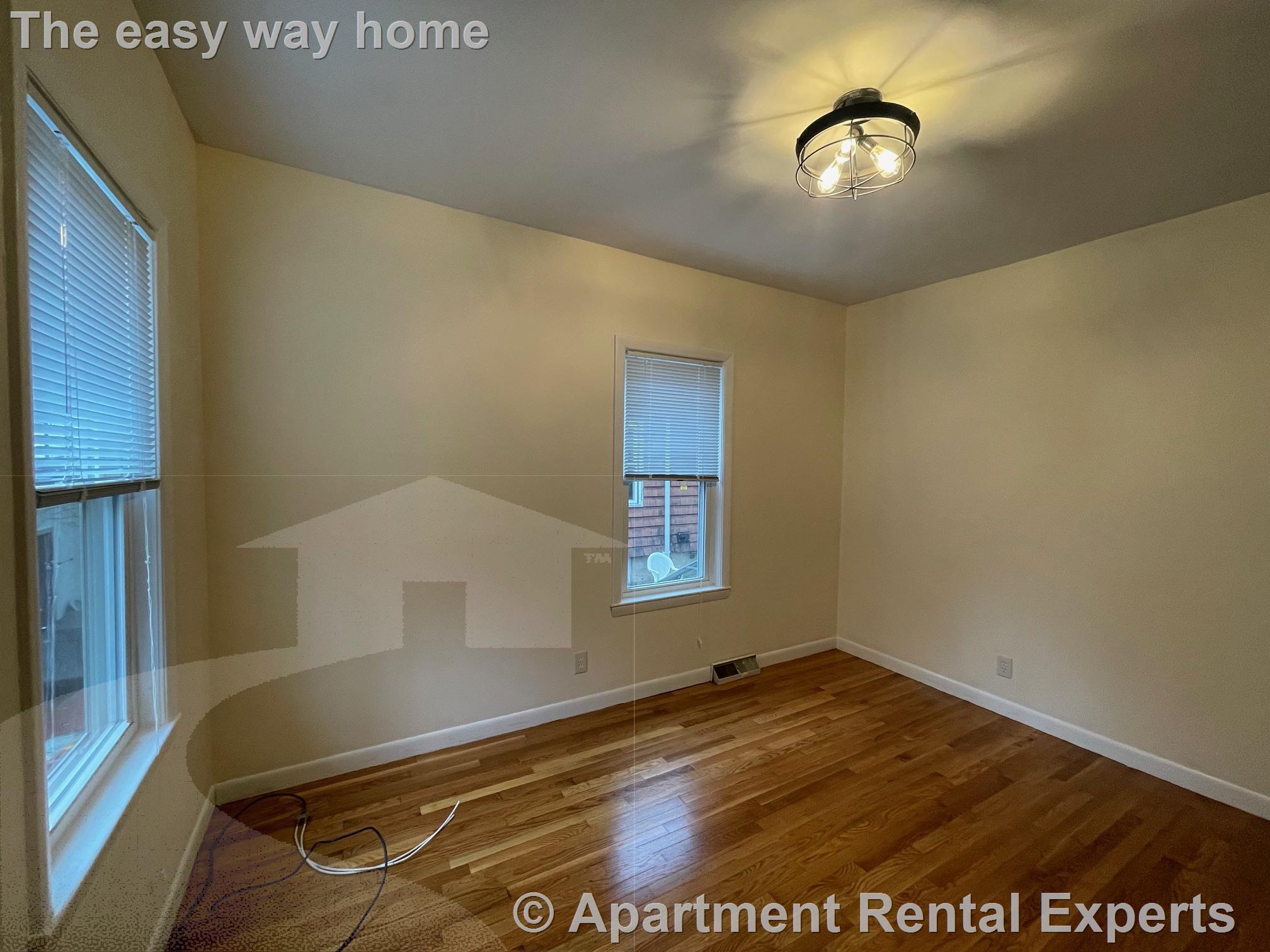 32 Prichard Ave, Davis Square