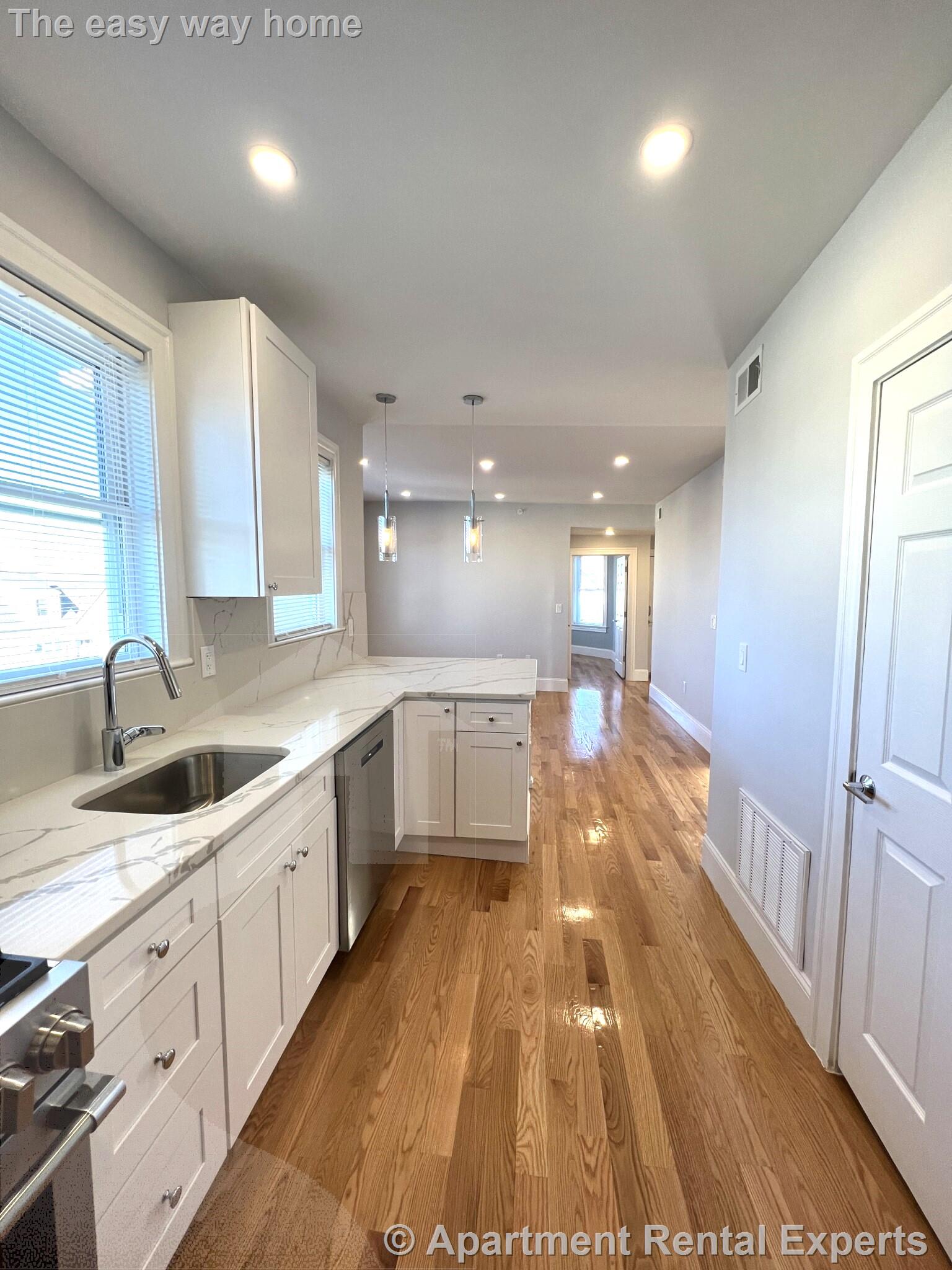 75 Winchester St, Ball Square