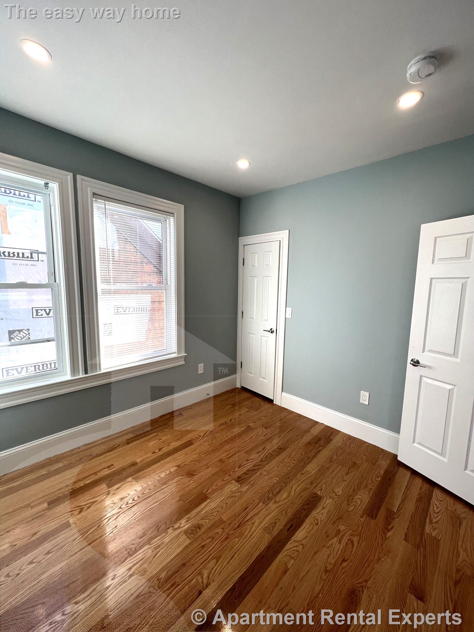 75 Winchester St, Ball Square