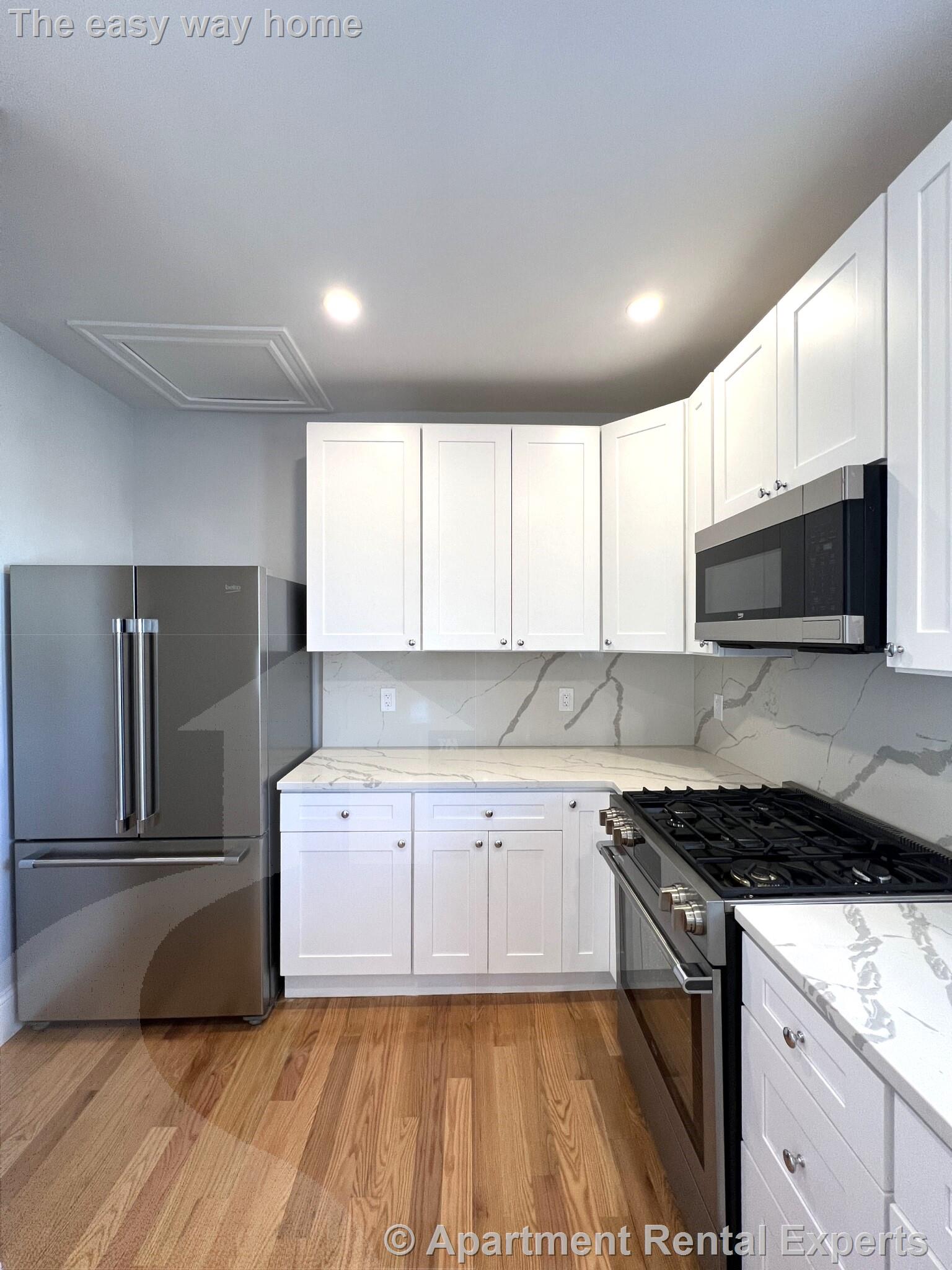 75 Winchester St, Ball Square