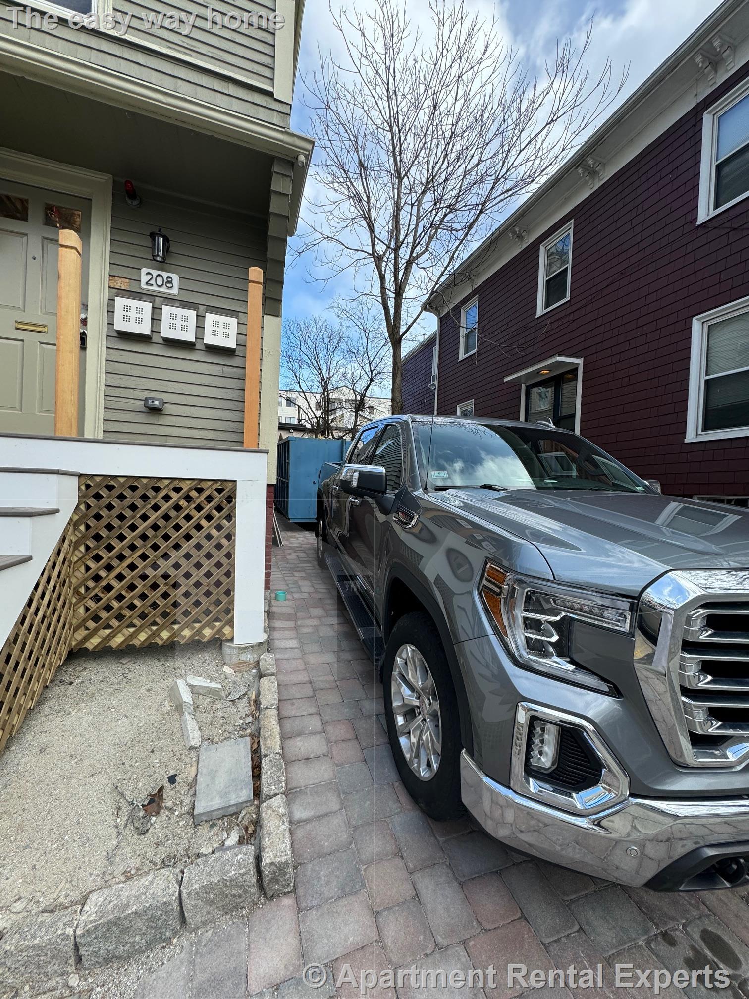 208-210 Banks St, Riverside