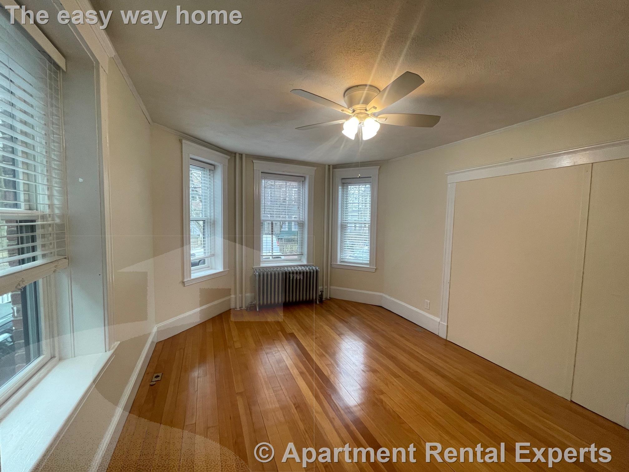 25 Fairfield St, Porter Square