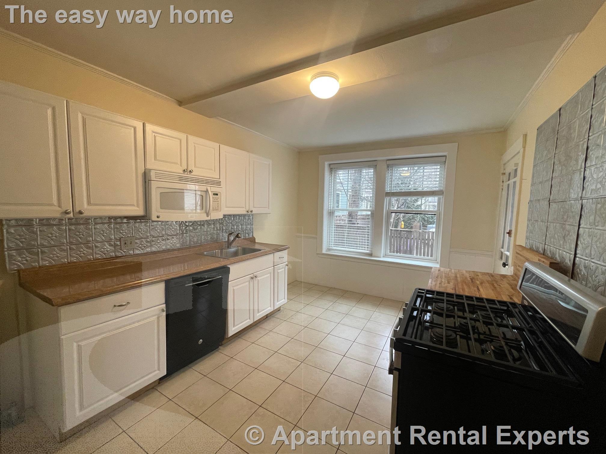 25 Fairfield St, Porter Square