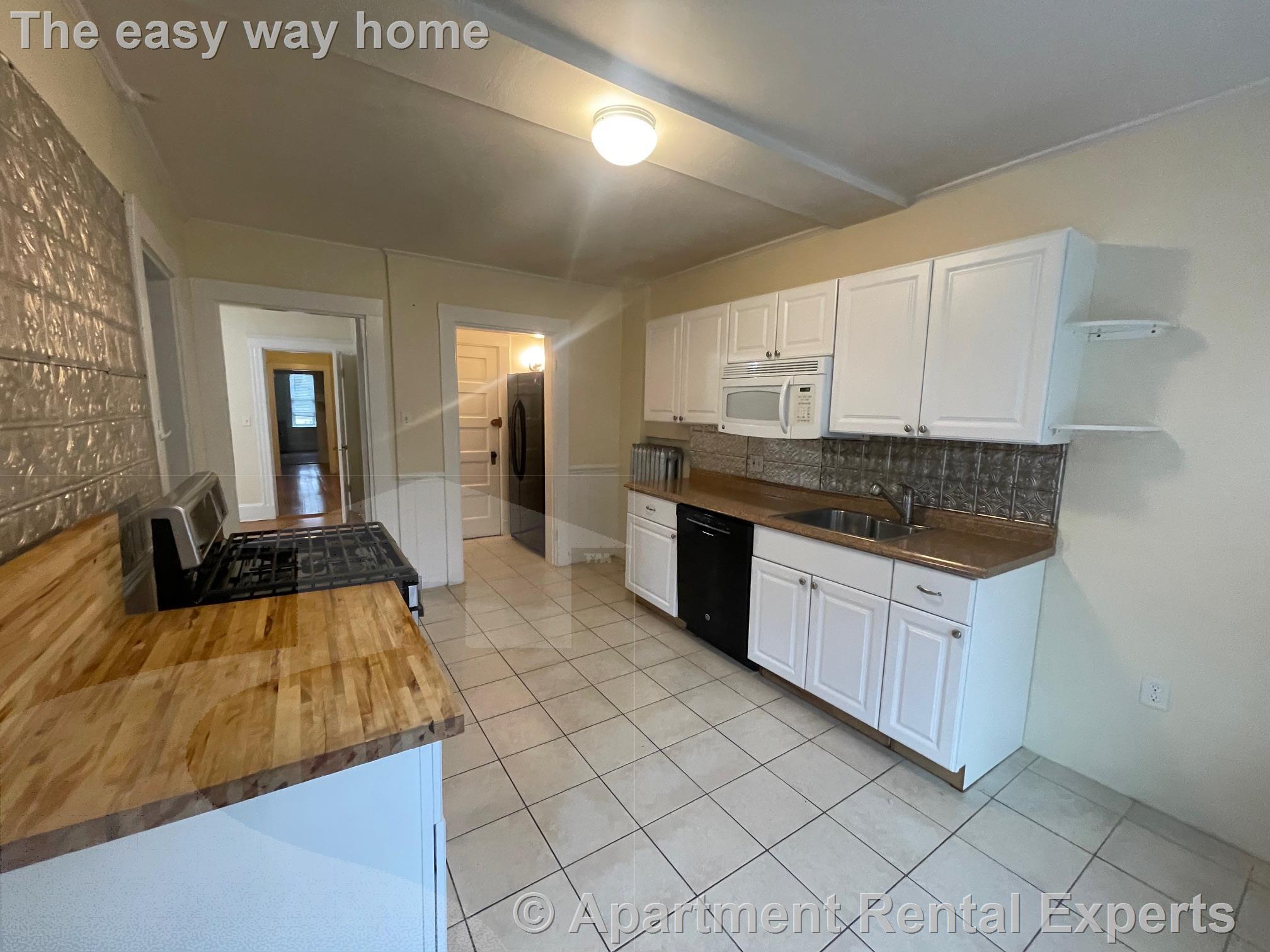 25 Fairfield St, Porter Square