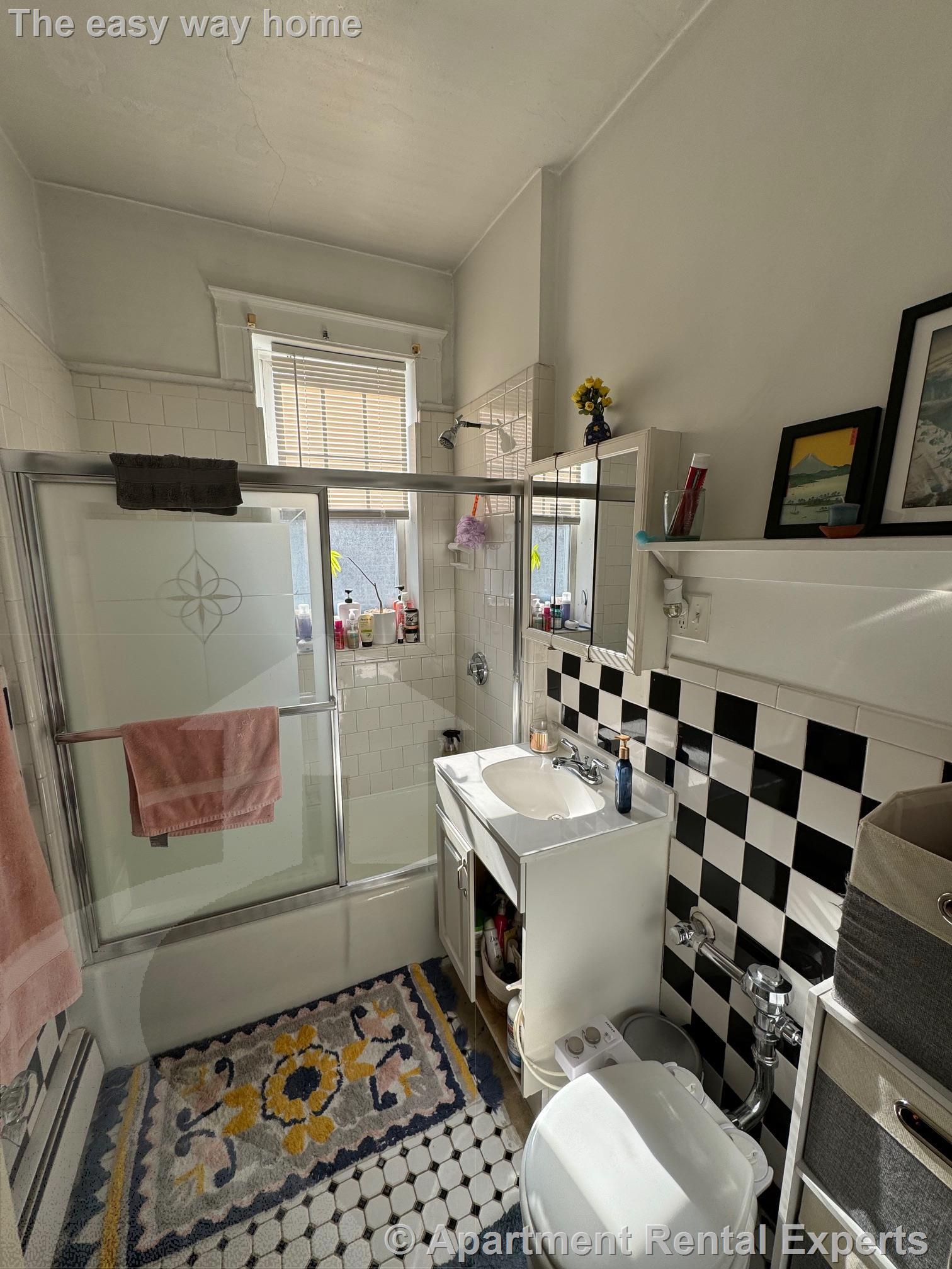 210 Massachusetts Ave, East Arlington