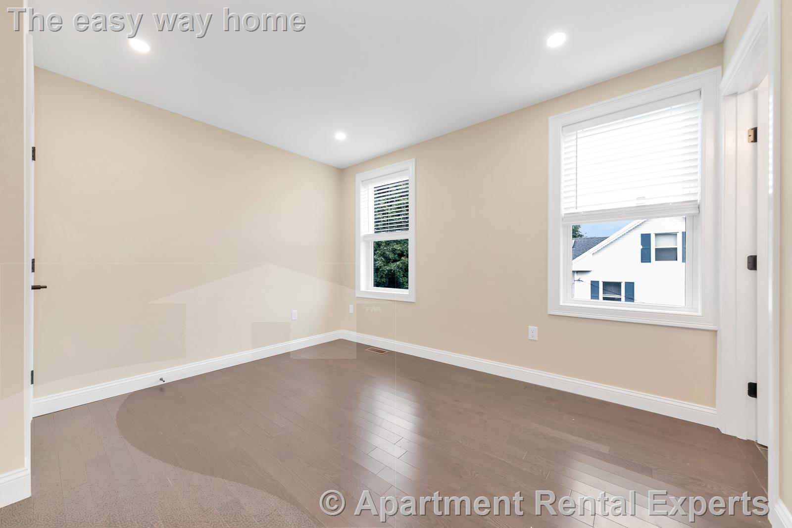 73-75 Lexington St, Waltham