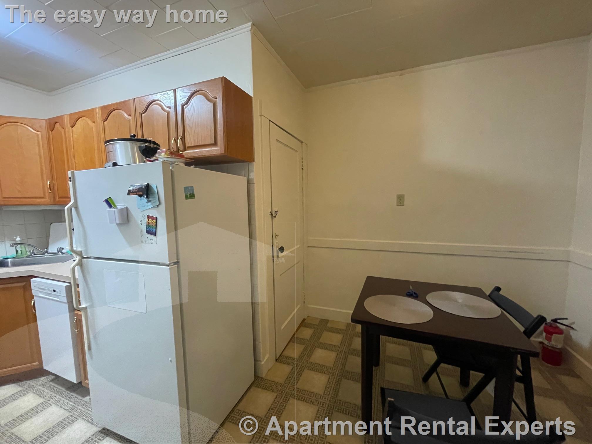 36 College Ave, Davis Square