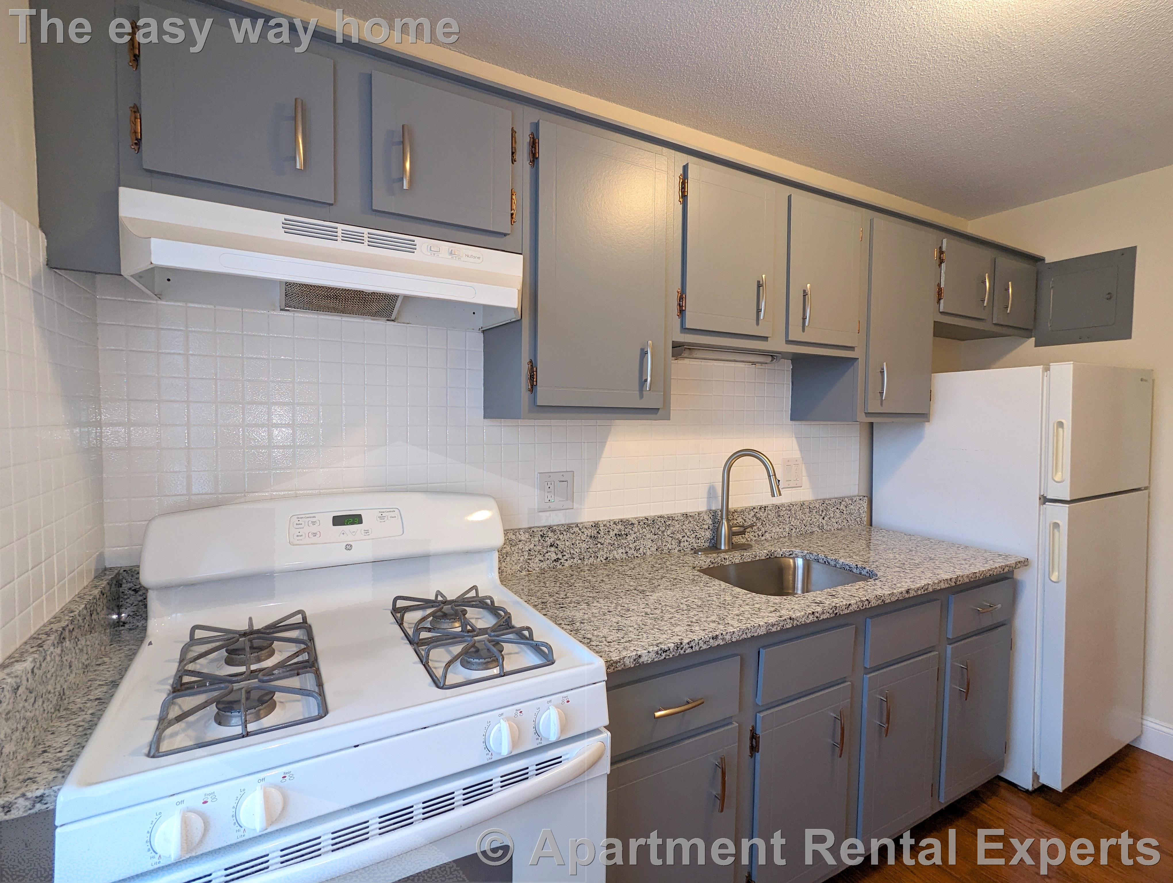 12 Cameron Ave, Davis Square