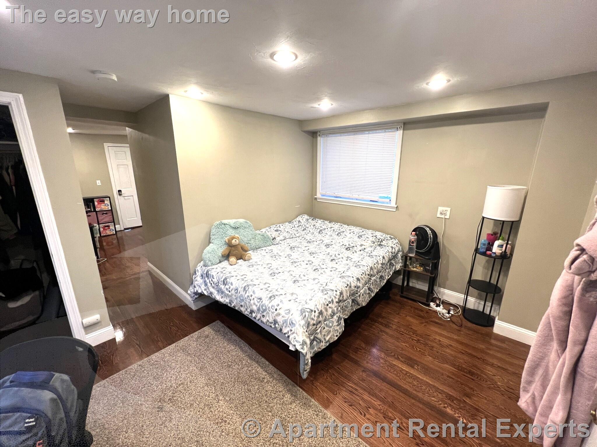 735 Somerville Ave, Porter Square