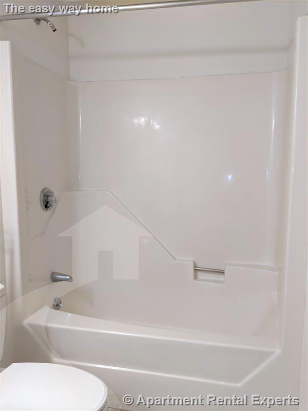 175 Beacon St, Ward Two