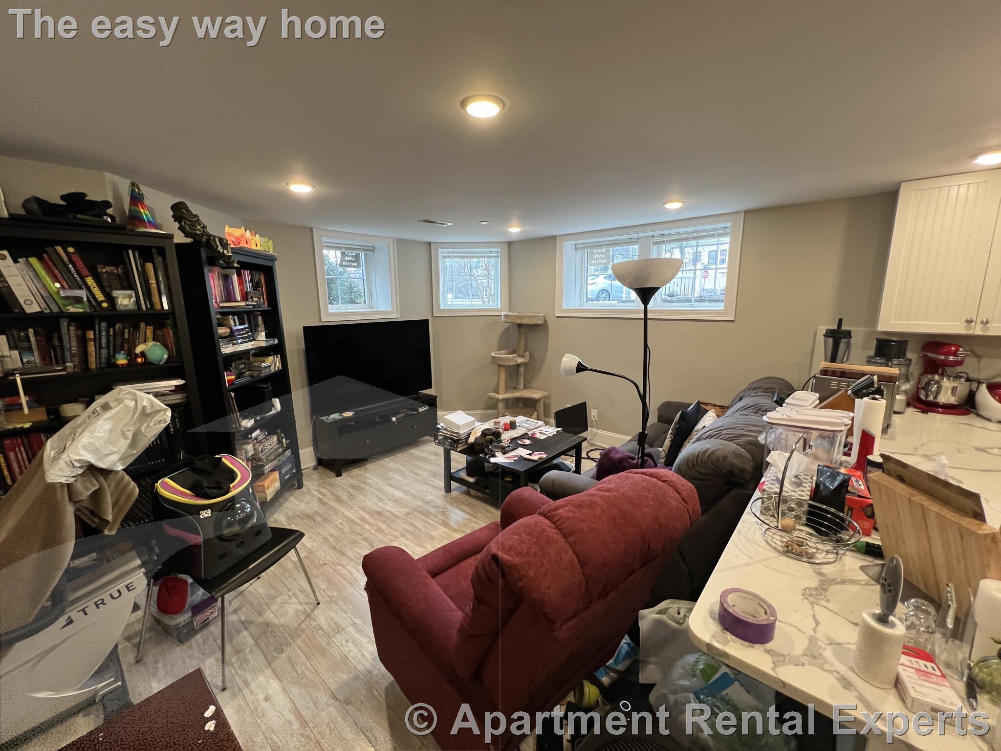 116-118 Holland St, Davis Square