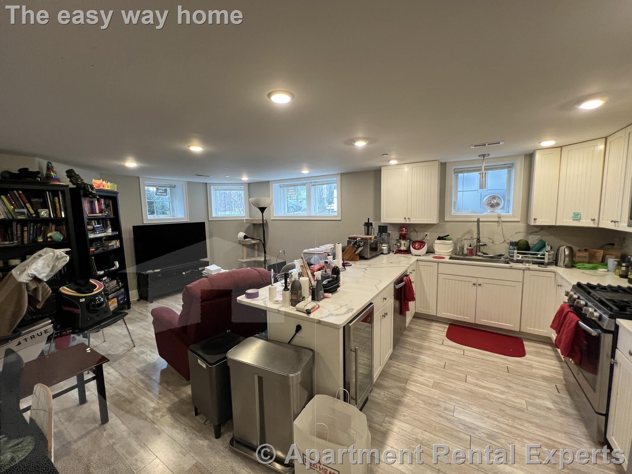 116-118 Holland St, Davis Square