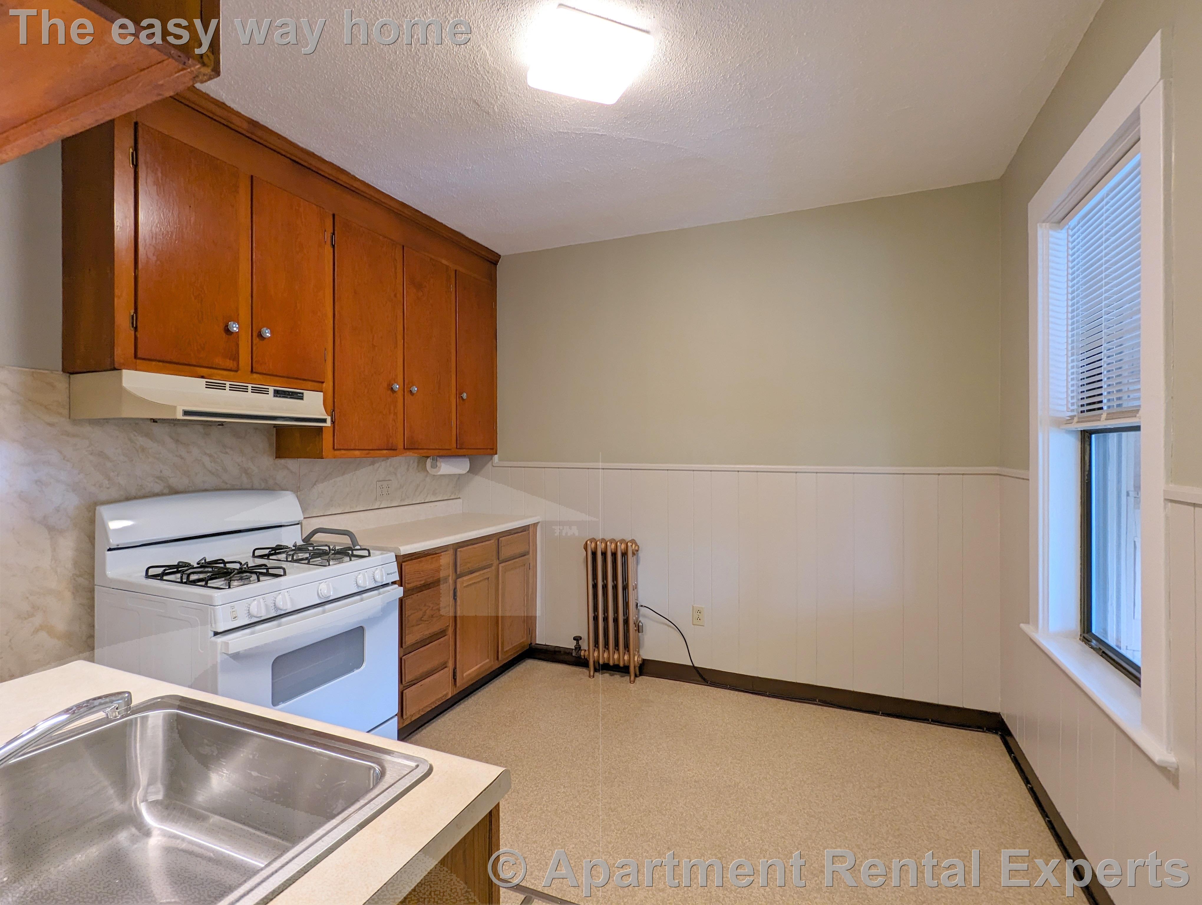 121A Boston Ave, West Medford