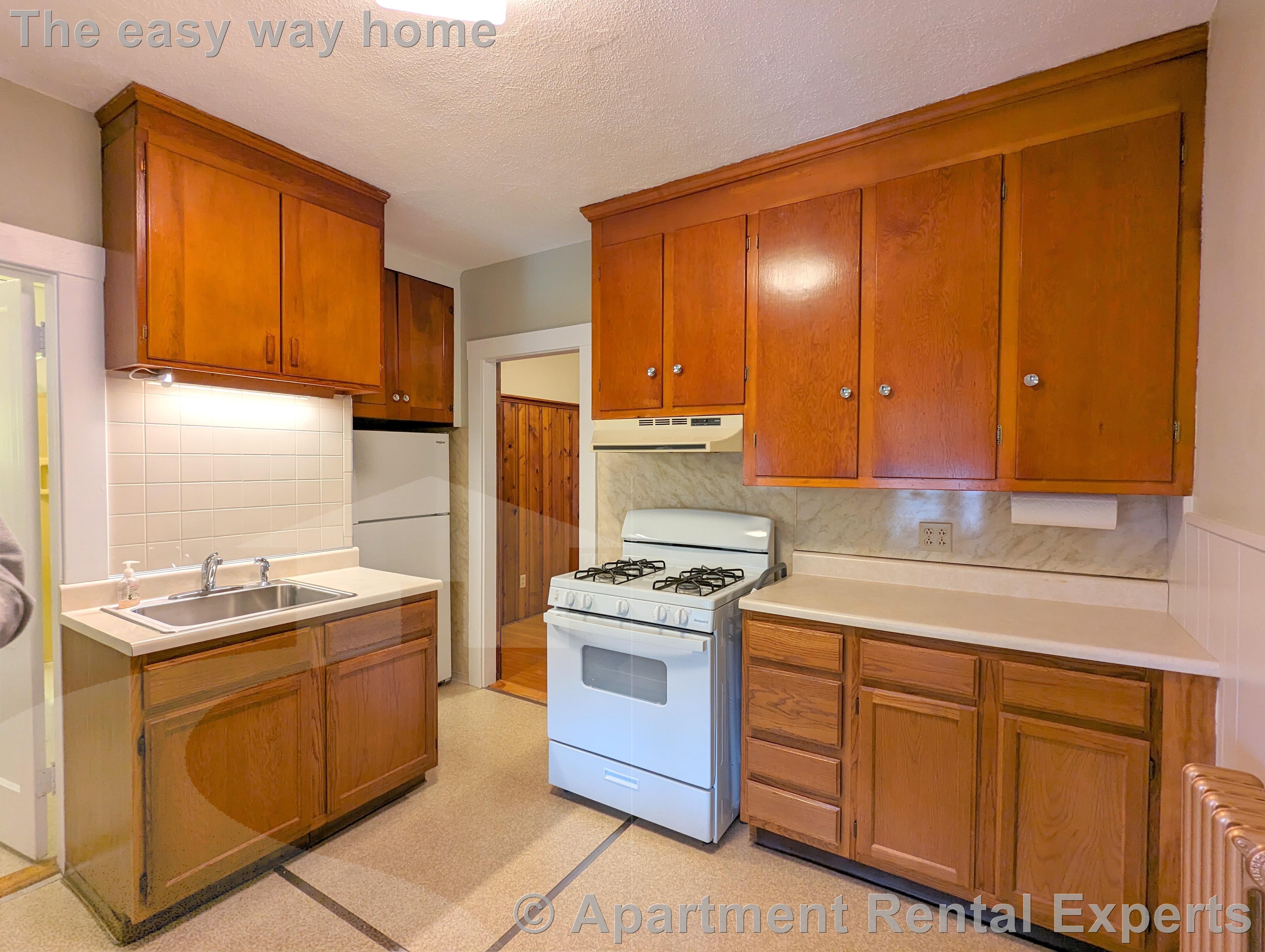 121A Boston Ave, West Medford