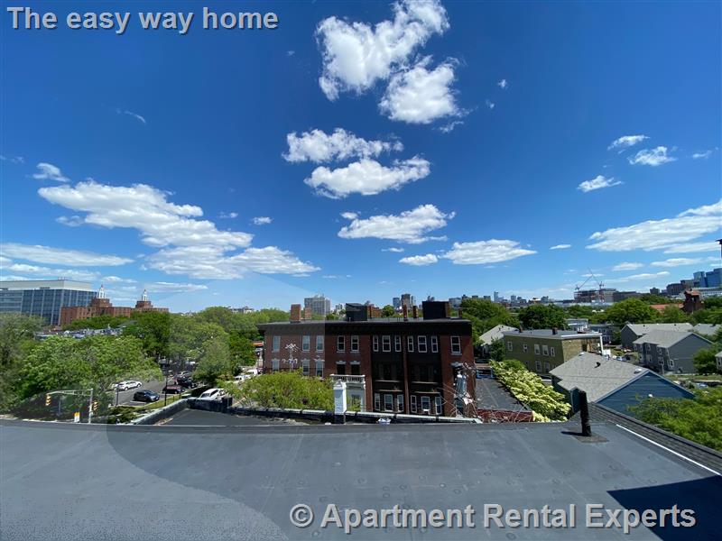 1054 Cambridge St, East Cambridge