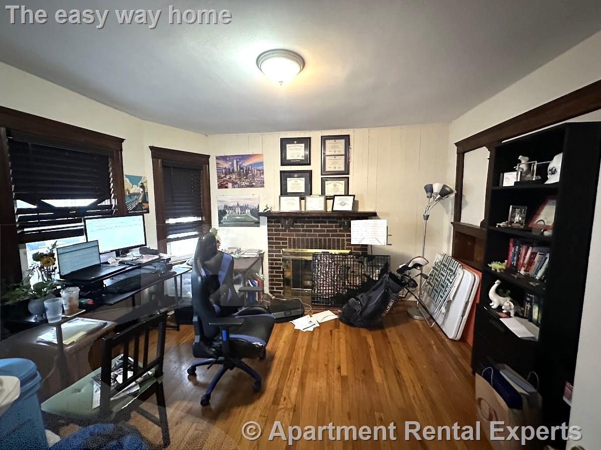 122 Bonner Ave, Magoun Square