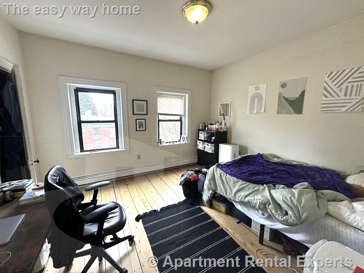 313 Cambridge St, East Cambridge