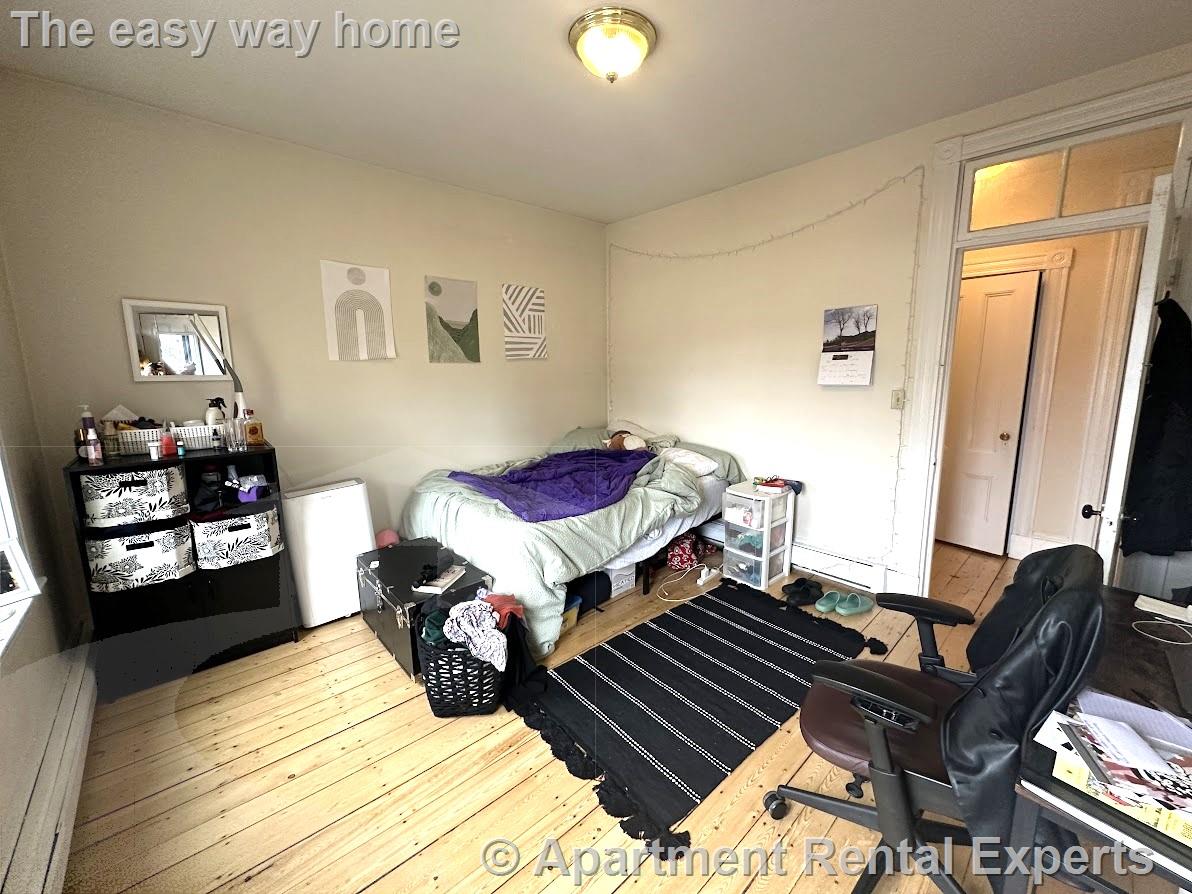 313 Cambridge St, East Cambridge