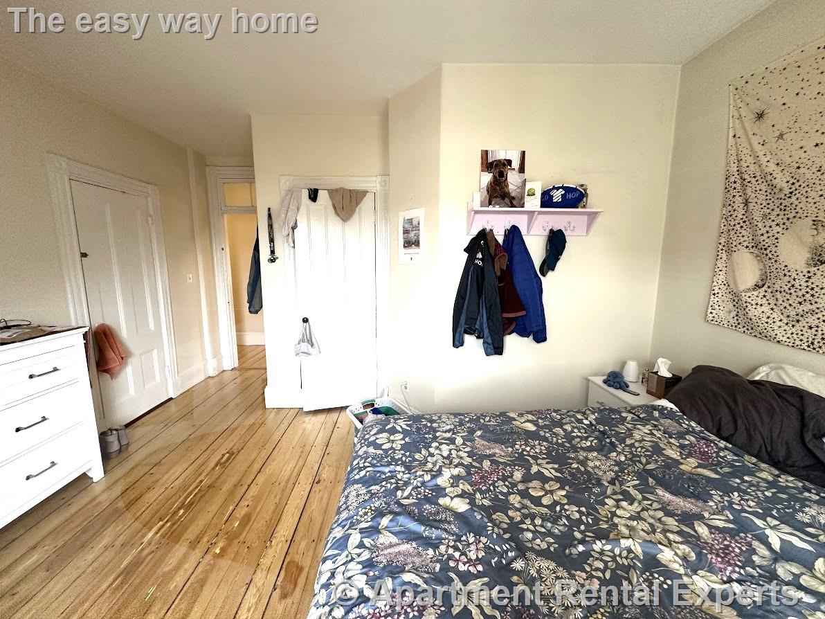 313 Cambridge St, East Cambridge