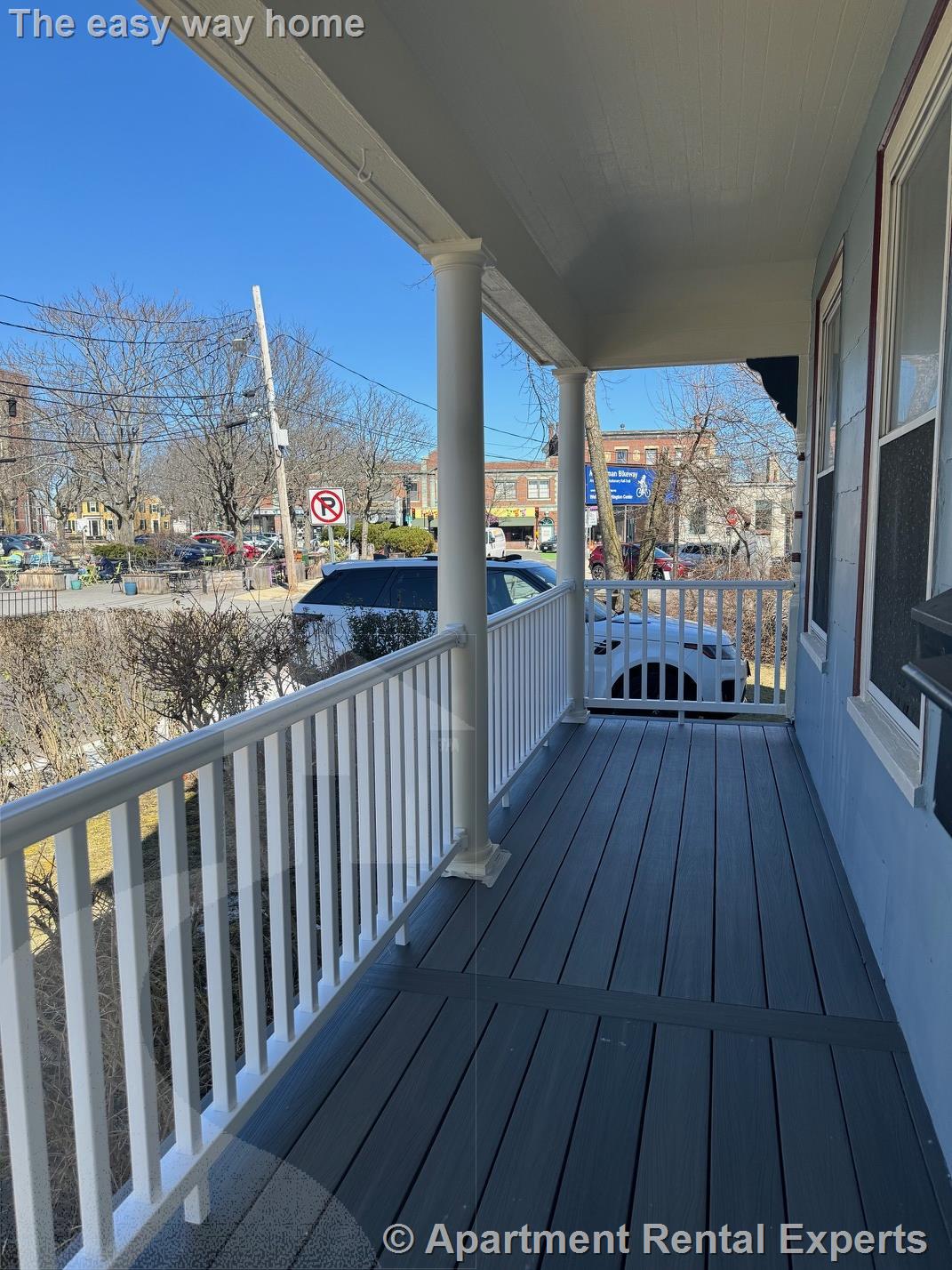 8 Swan Pl, Arlington Center