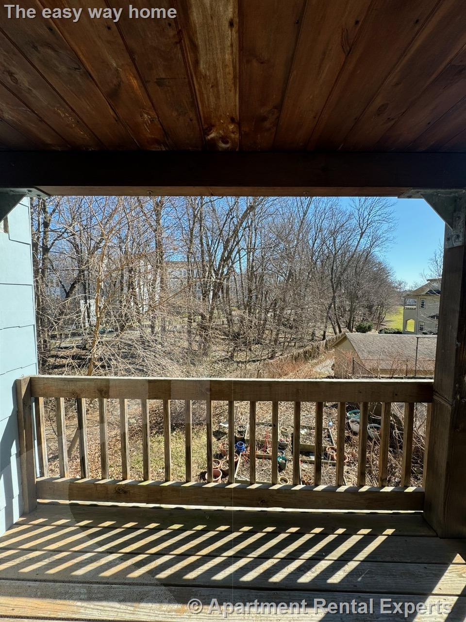 8 Swan Pl, Arlington Center