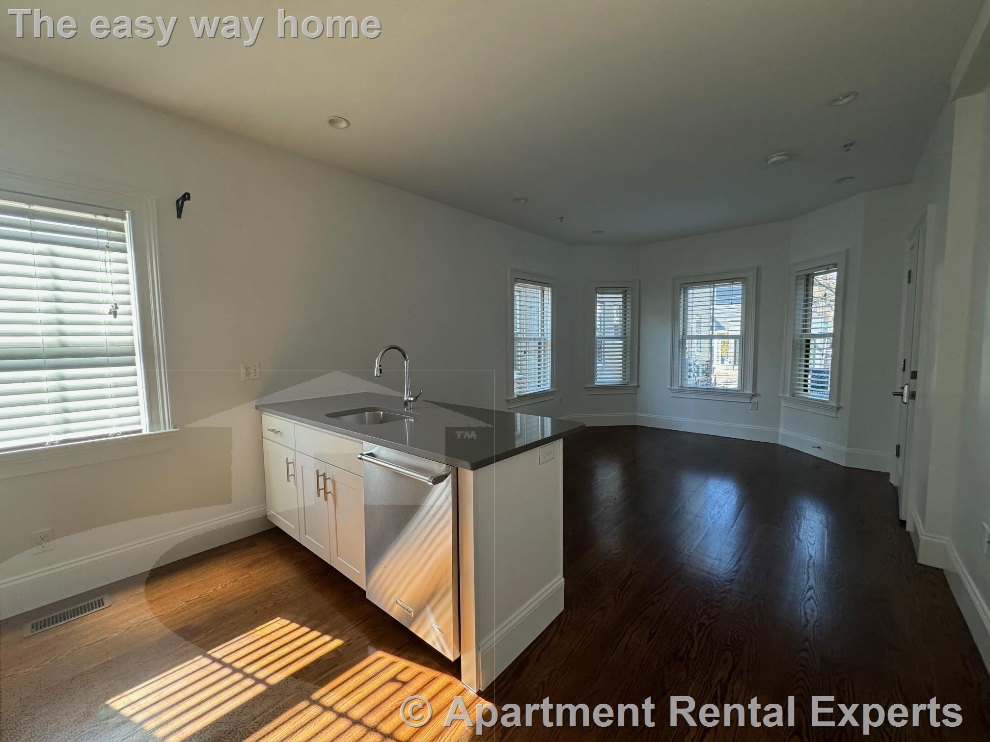 124 Columbia St, Central Square