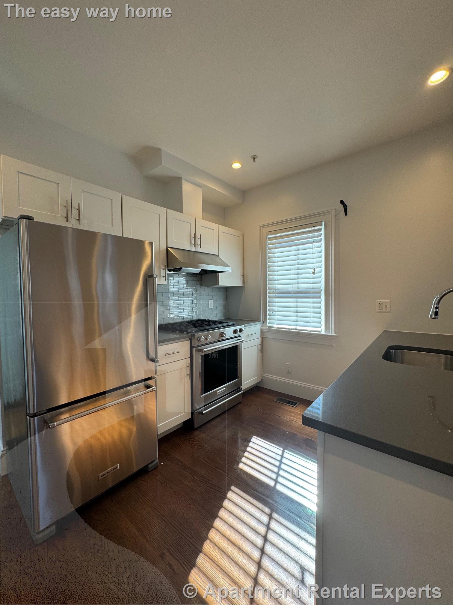 124 Columbia St, Central Square