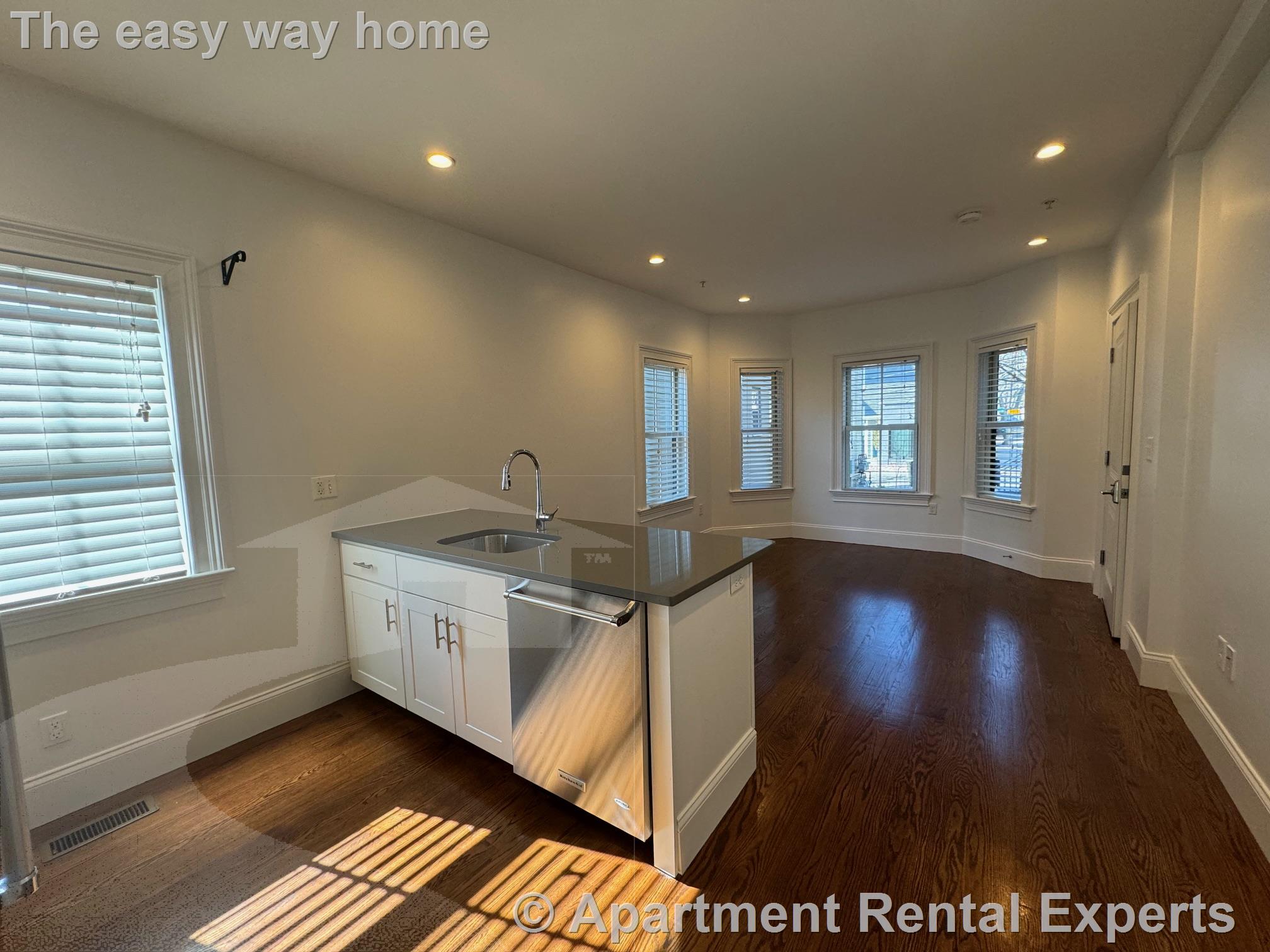 124 Columbia St, Central Square