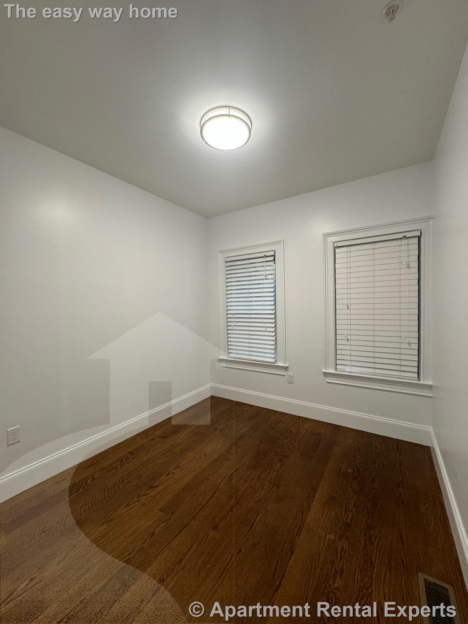 124 Columbia St, Central Square