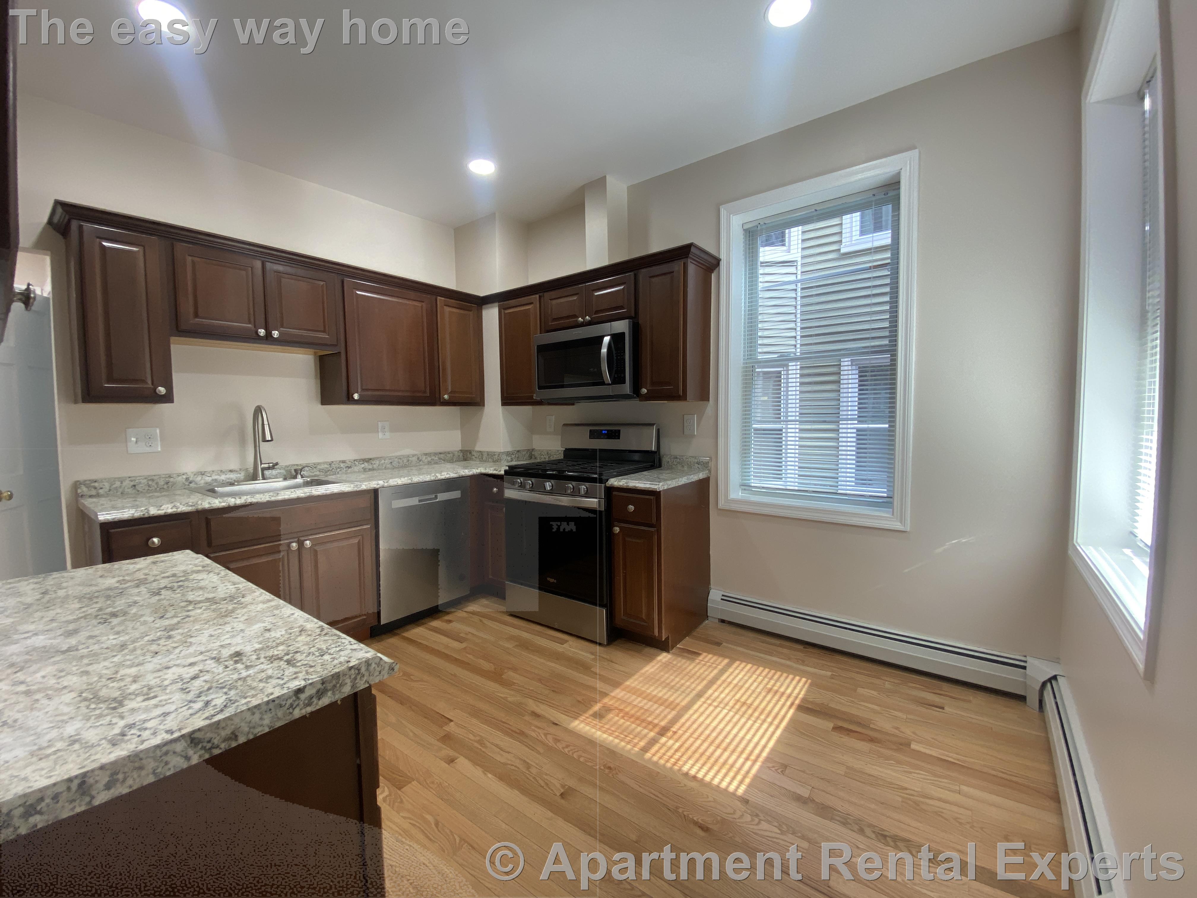 274 Brookline St, Cambridgeport