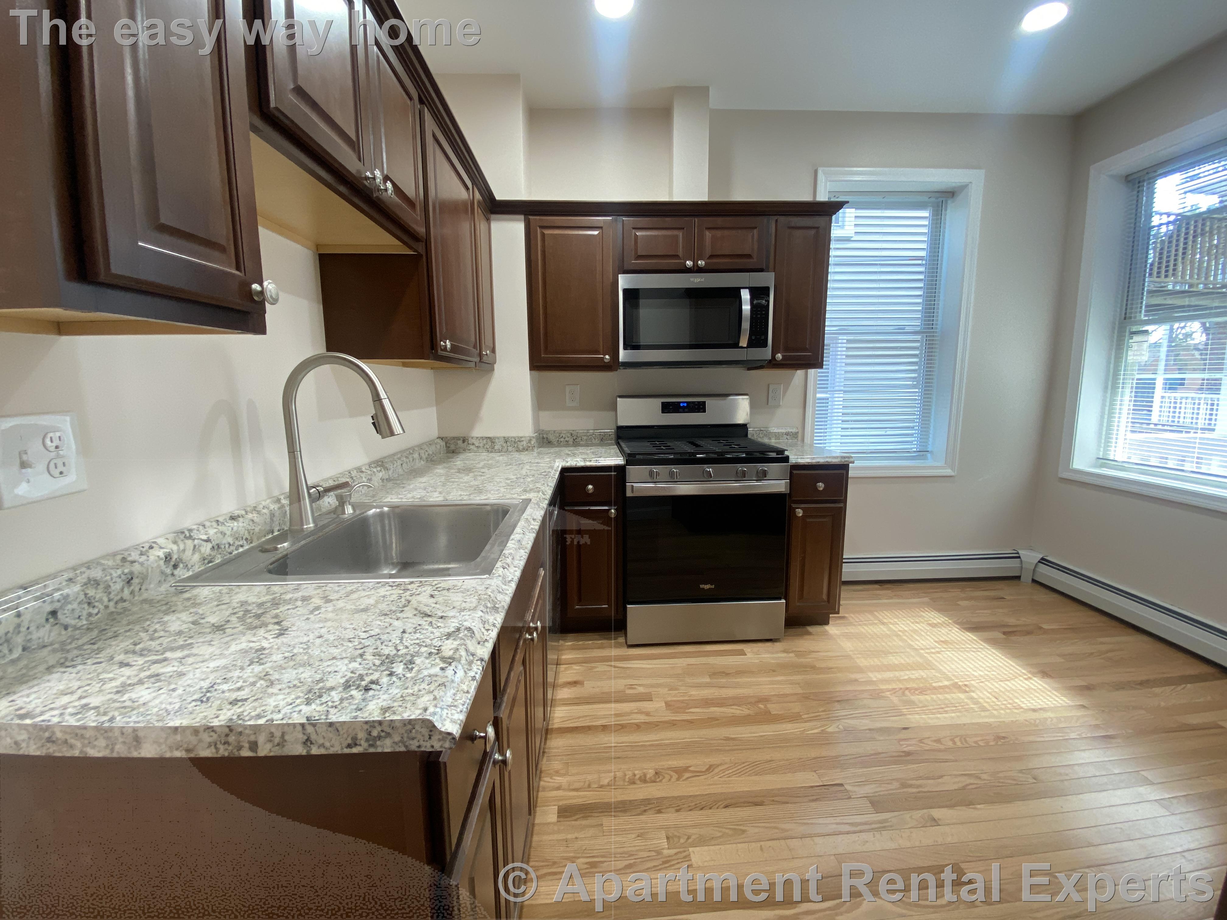 274 Brookline St, Cambridgeport