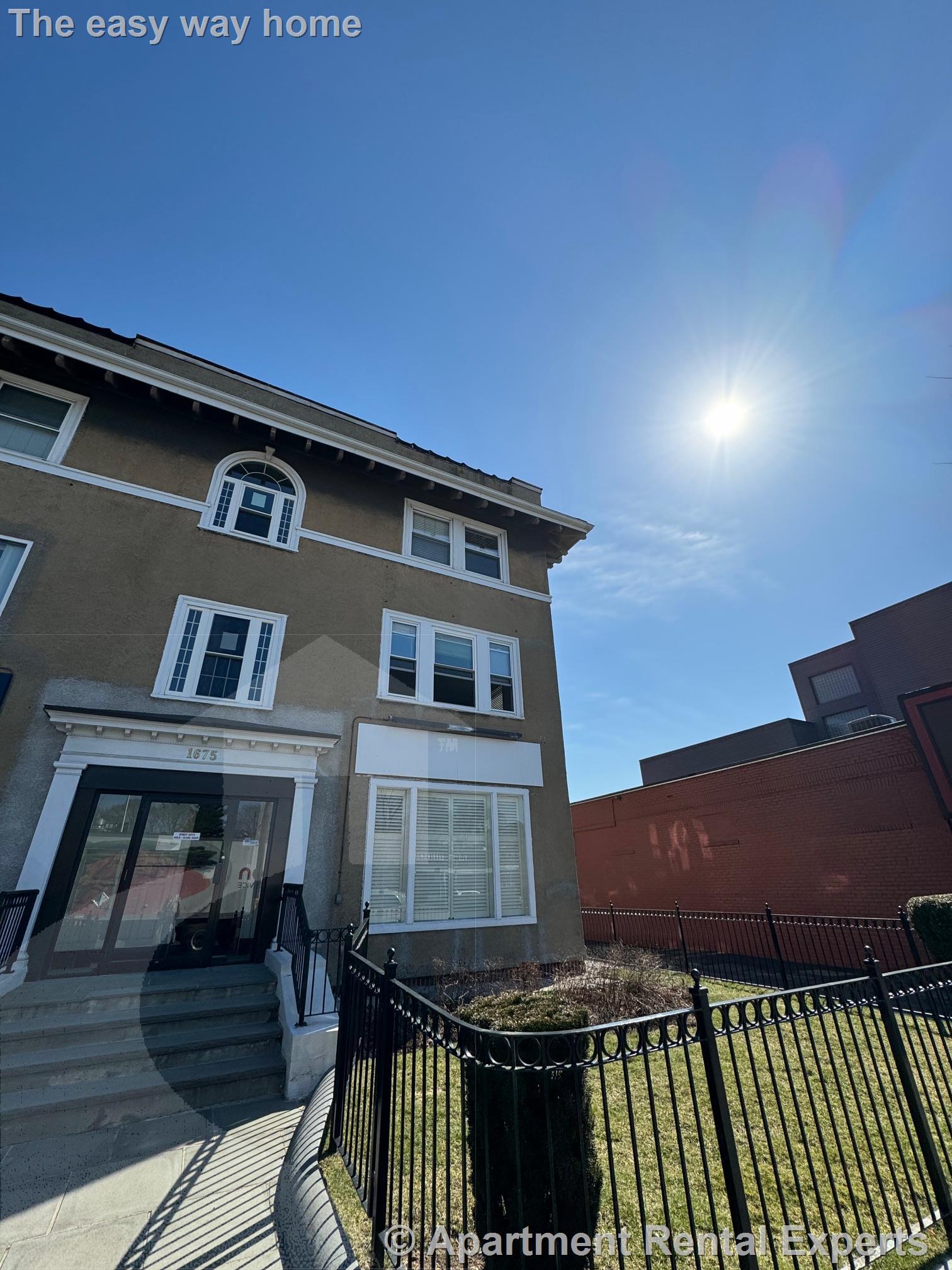 1675 Massachusetts Ave, Harvard Square