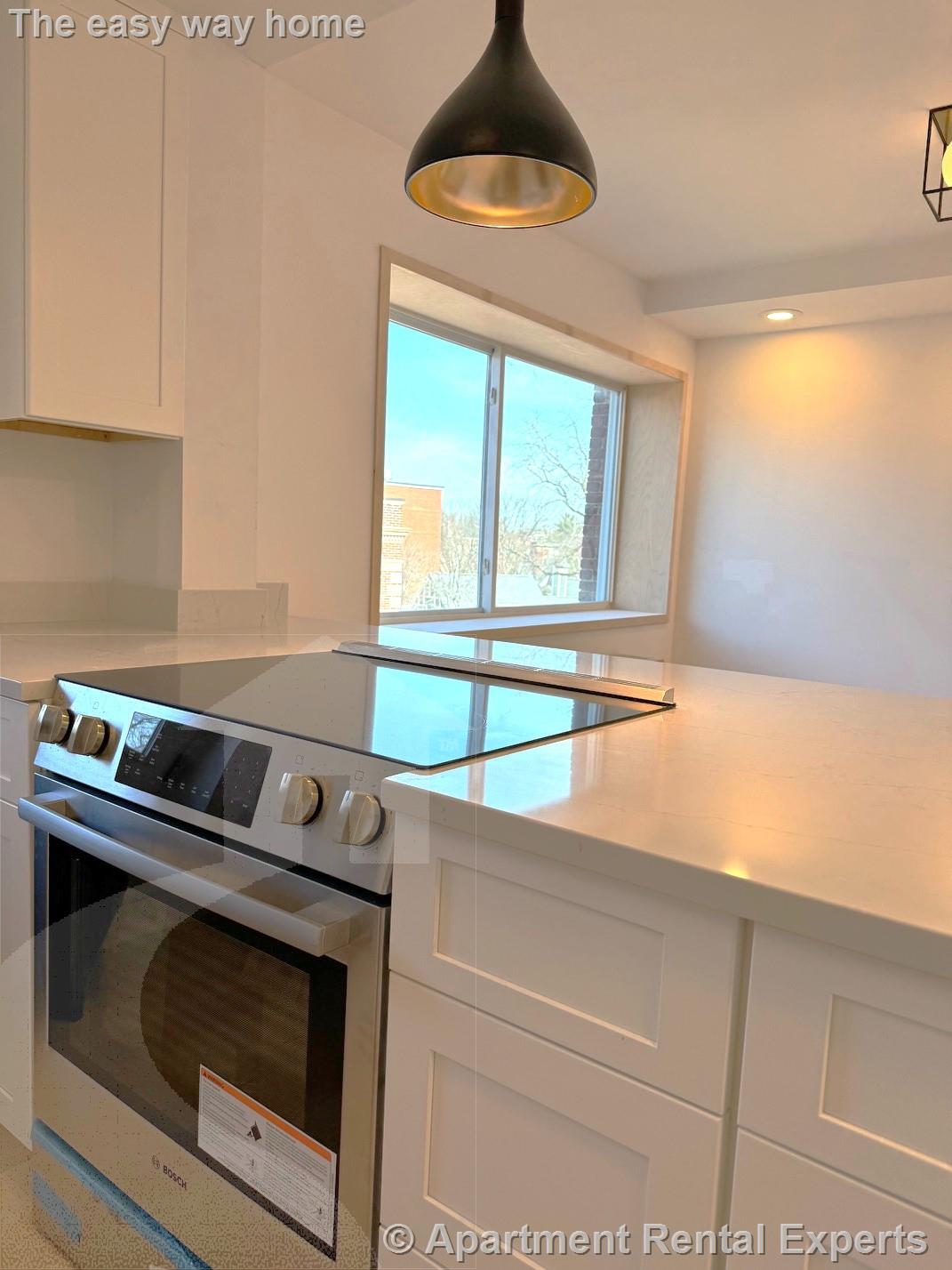 14 Concord Ave, Harvard Square