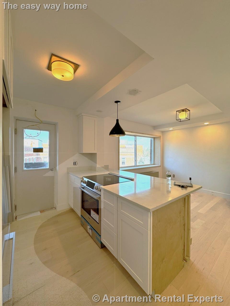 14 Concord Ave, Harvard Square