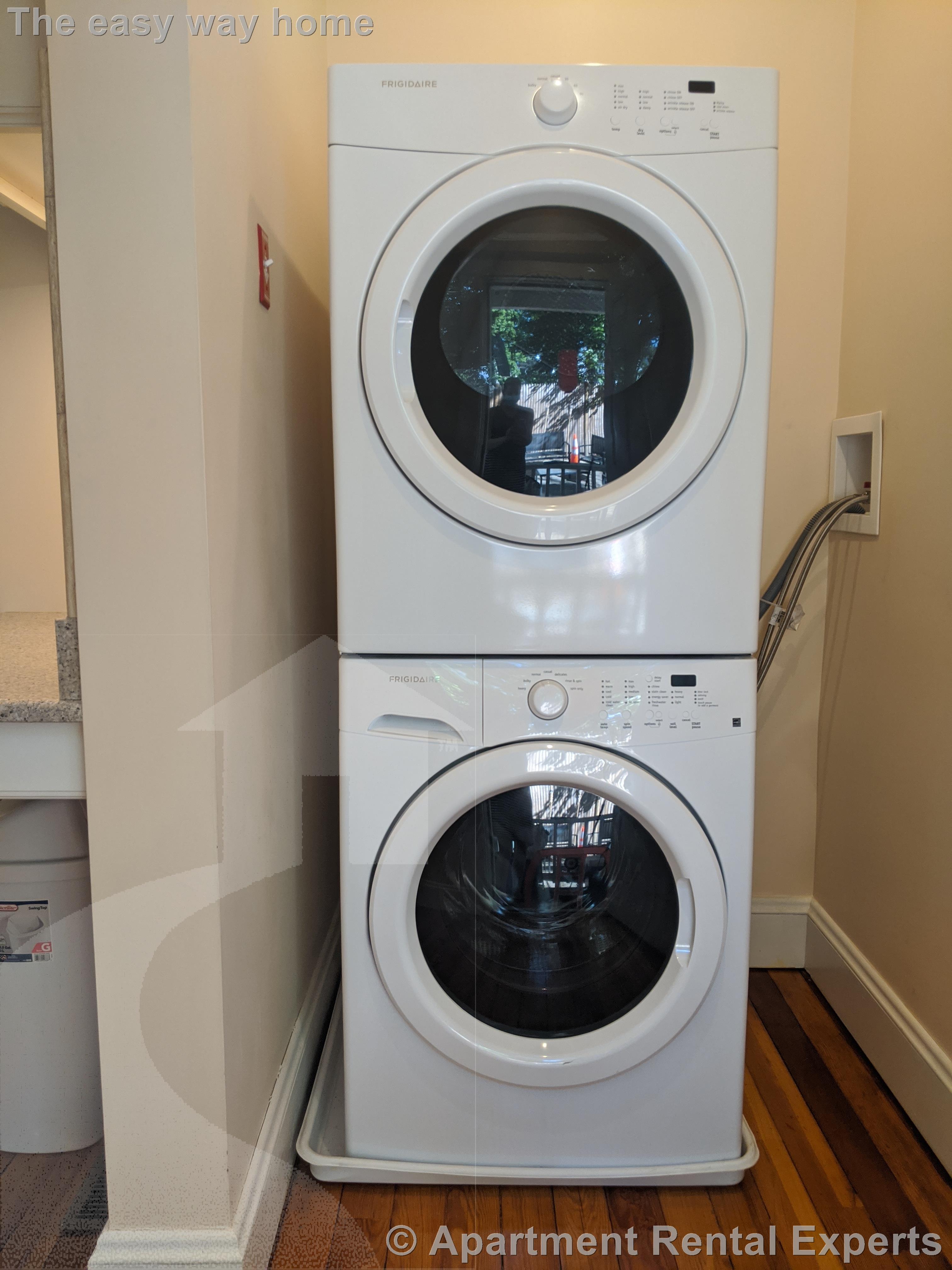 9 Whitfield Rd, Davis Square