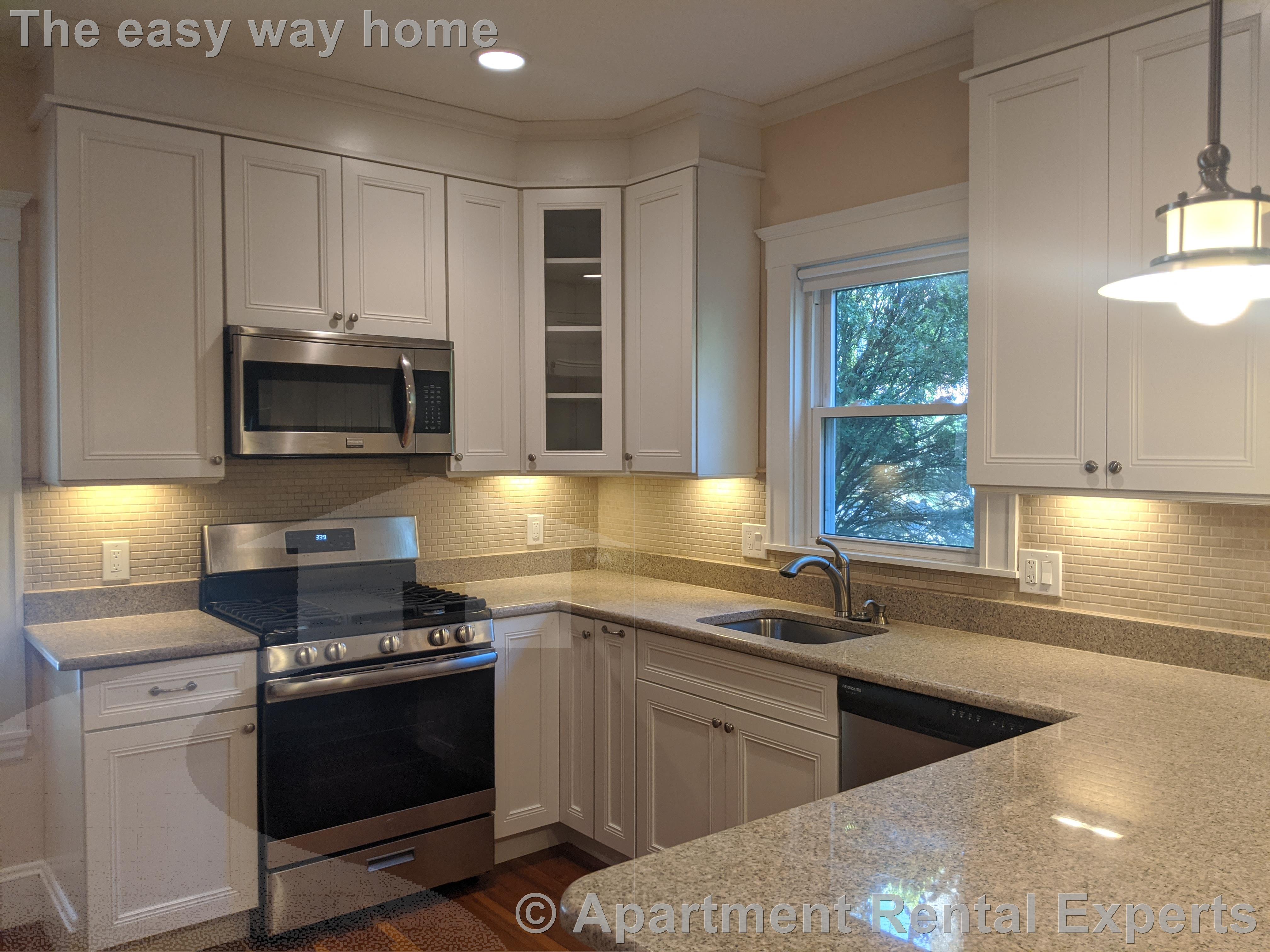 9 Whitfield Rd, Davis Square