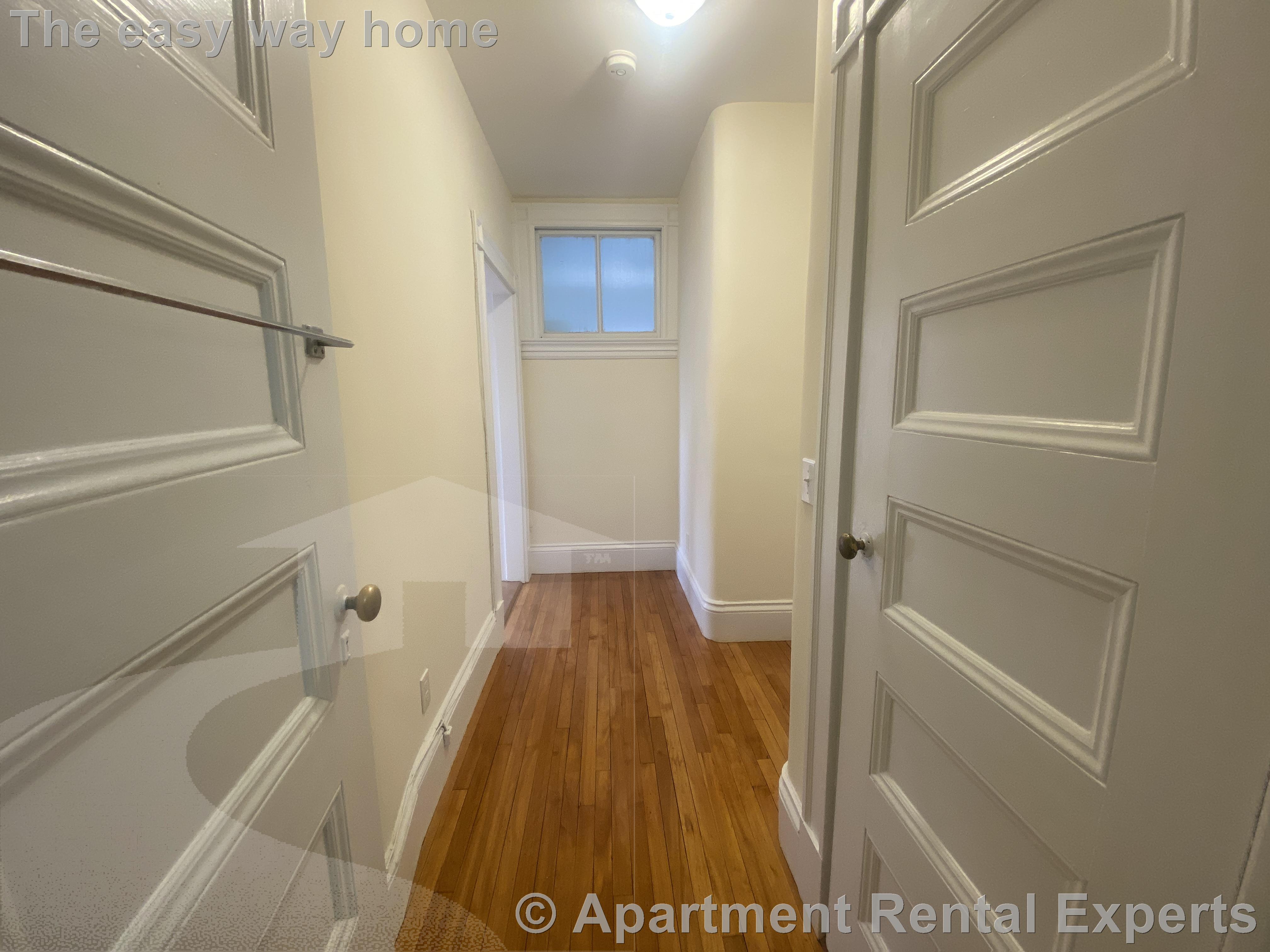 2 Ware St, Harvard Square